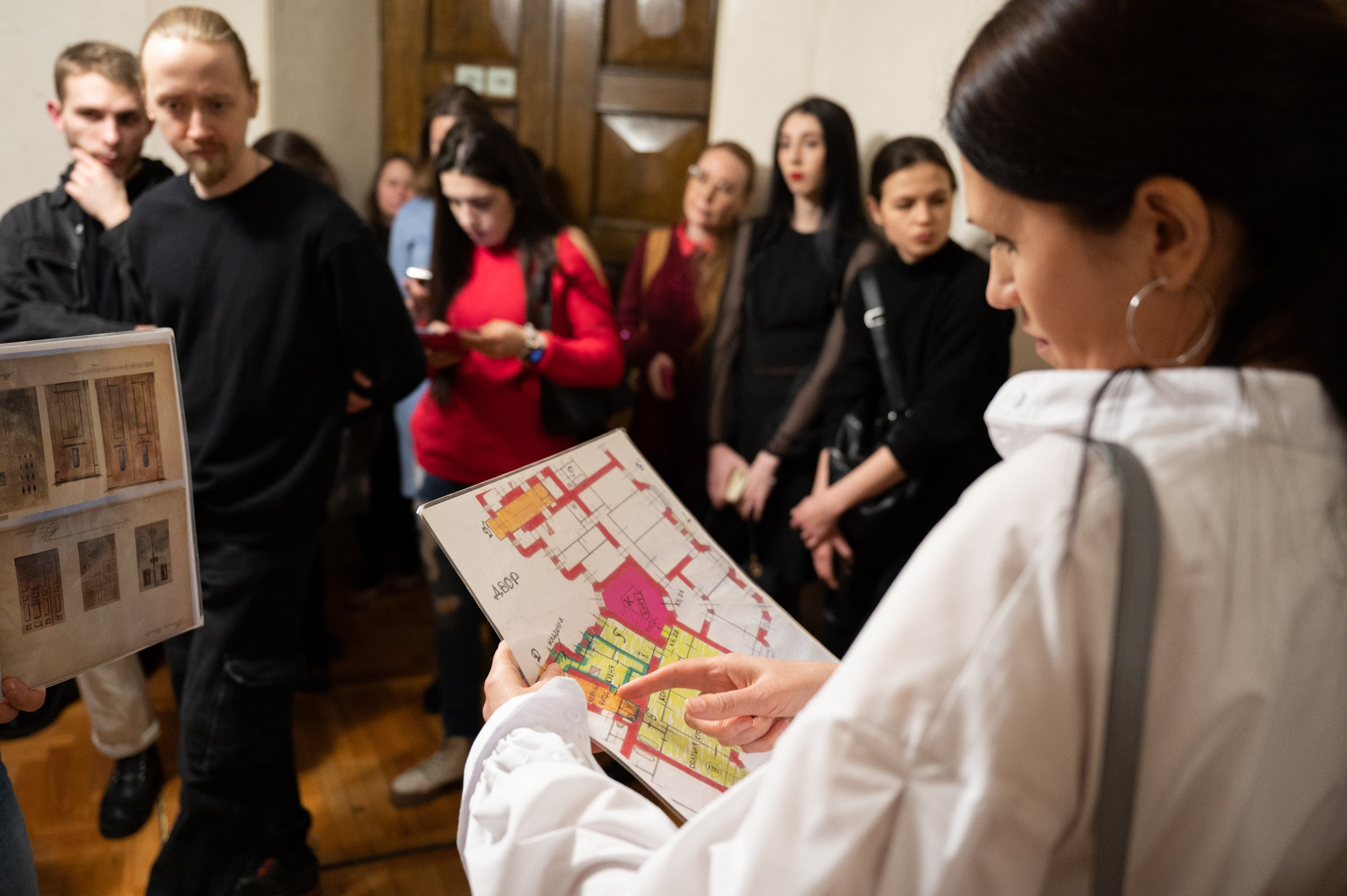 Вернисаж в Доме Актера. Фотосессии в Москве. Фотограф Жоголева Мария