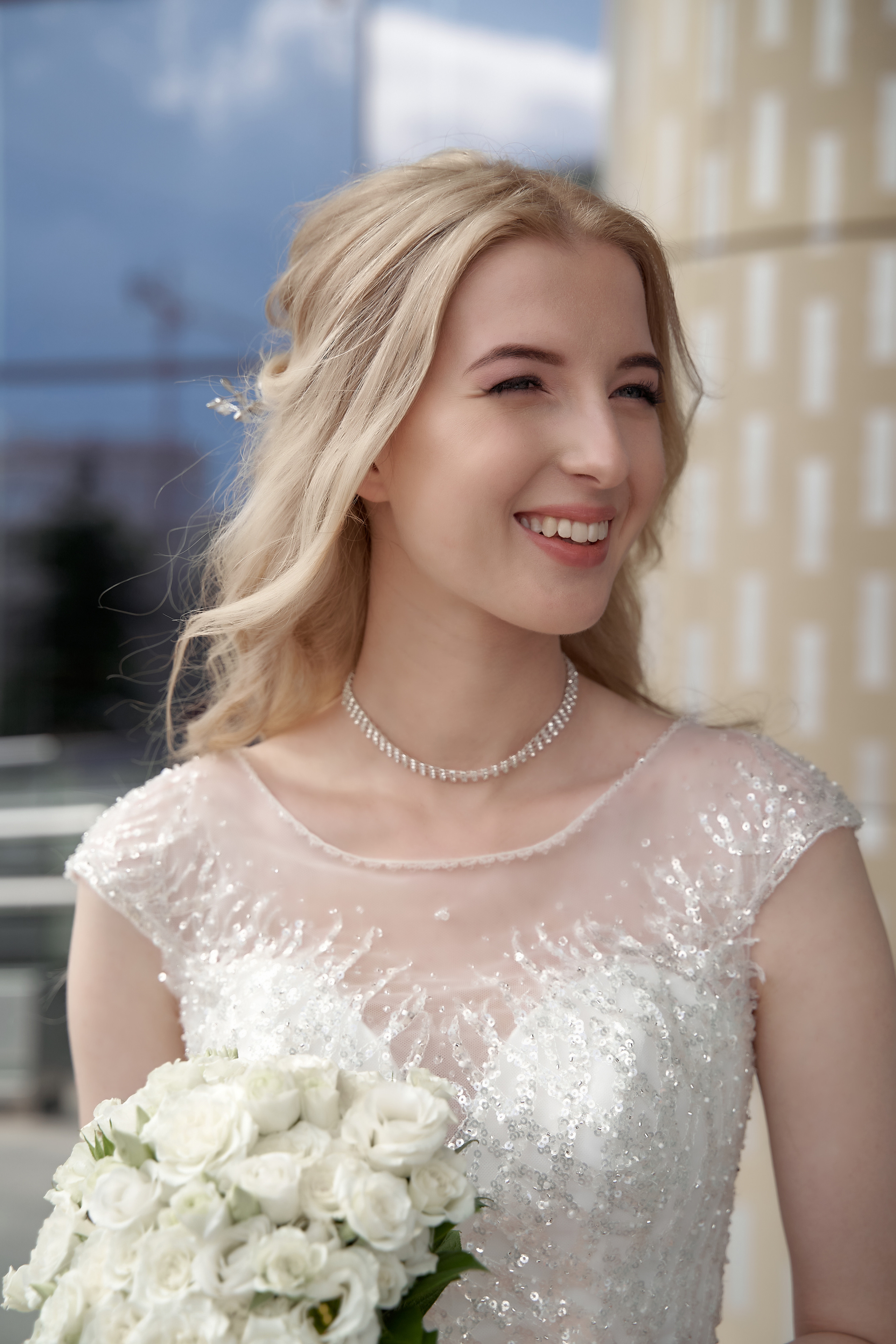 Портрет невесты с букетом Свадебная фотосъемка в Москве. Свадебный фотограф в Москве  Сергей Гаварос.