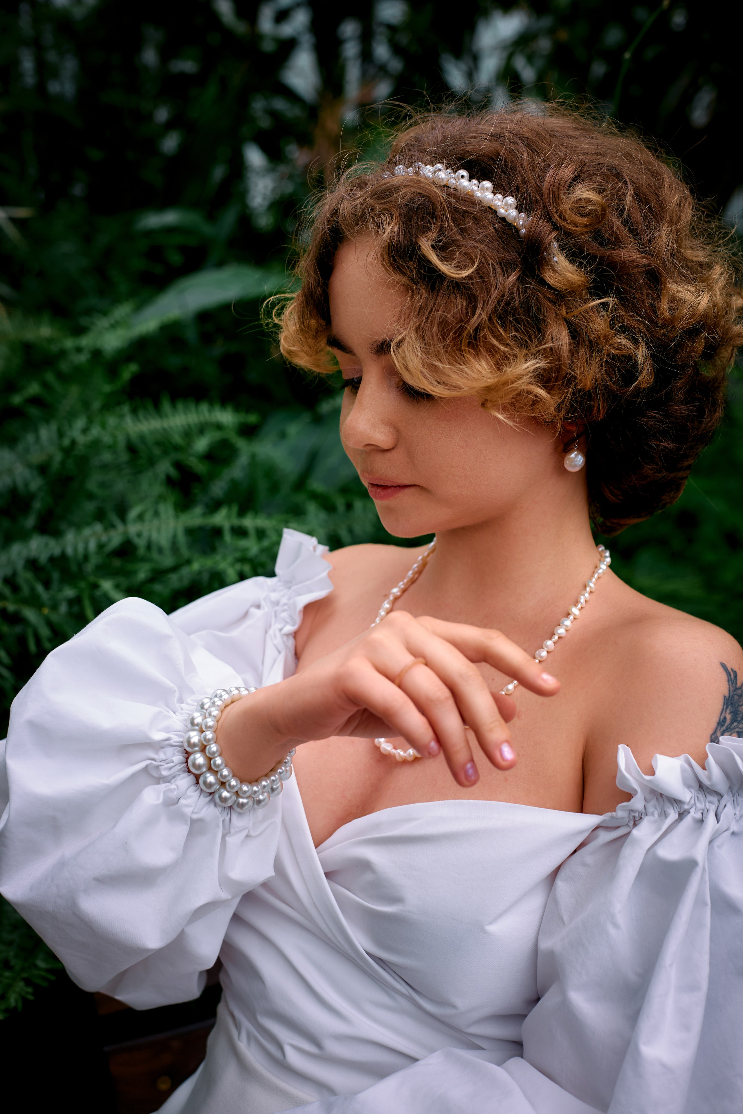 Фотосессия в саду. Портретный фотограф в Санкт-Петербурге Анастасия Епифанова