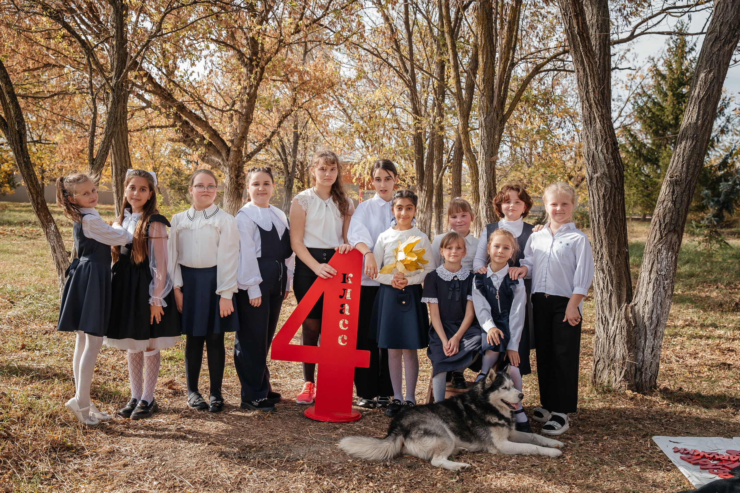 Фотосессия в начальной школе Крымск. Фотограф Любава Колесник. Выпускные альбомы в Крымском районе