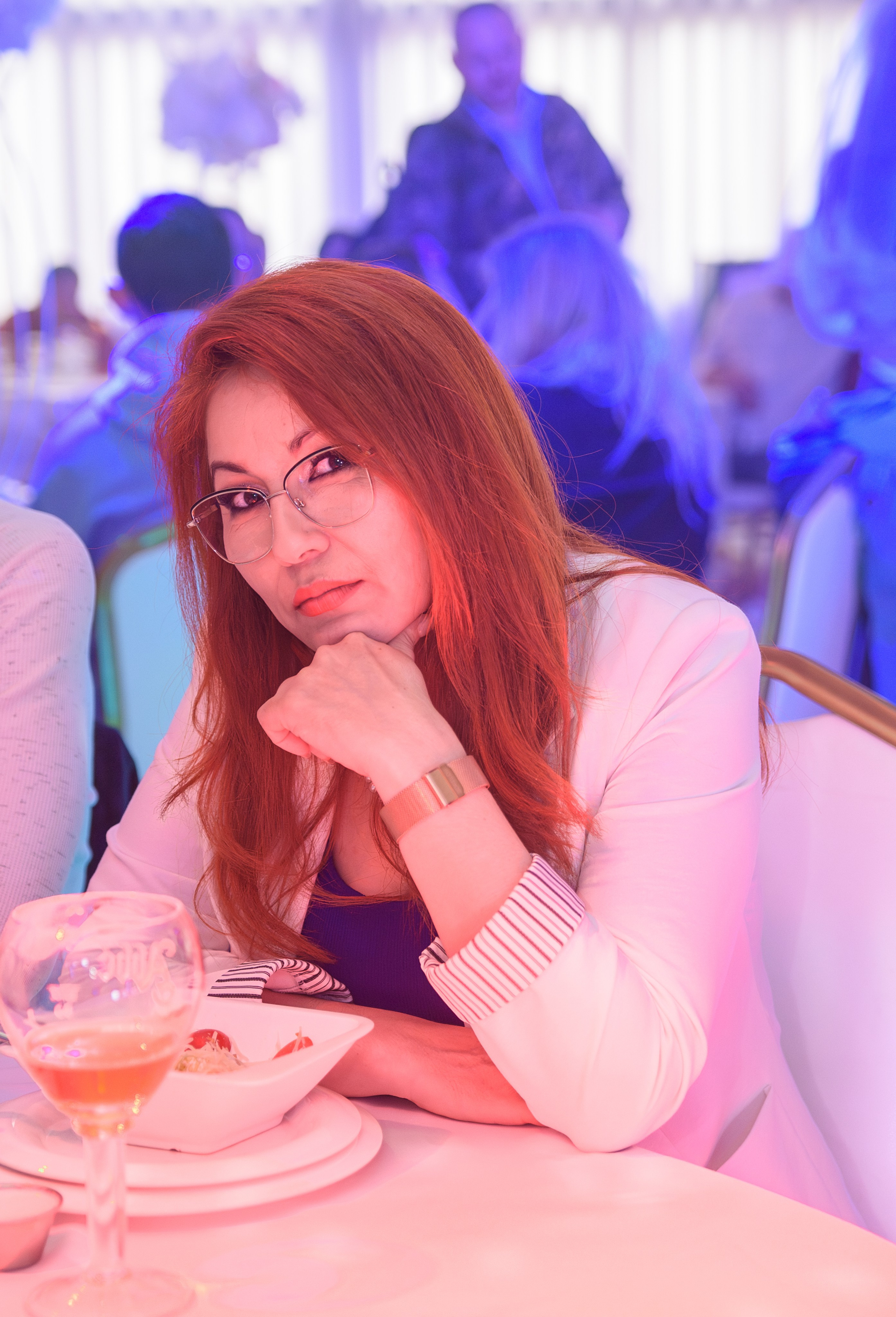 Концерт «КРАСКИ». Профессиональный спортивный фотограф в Санкт-Петербурге