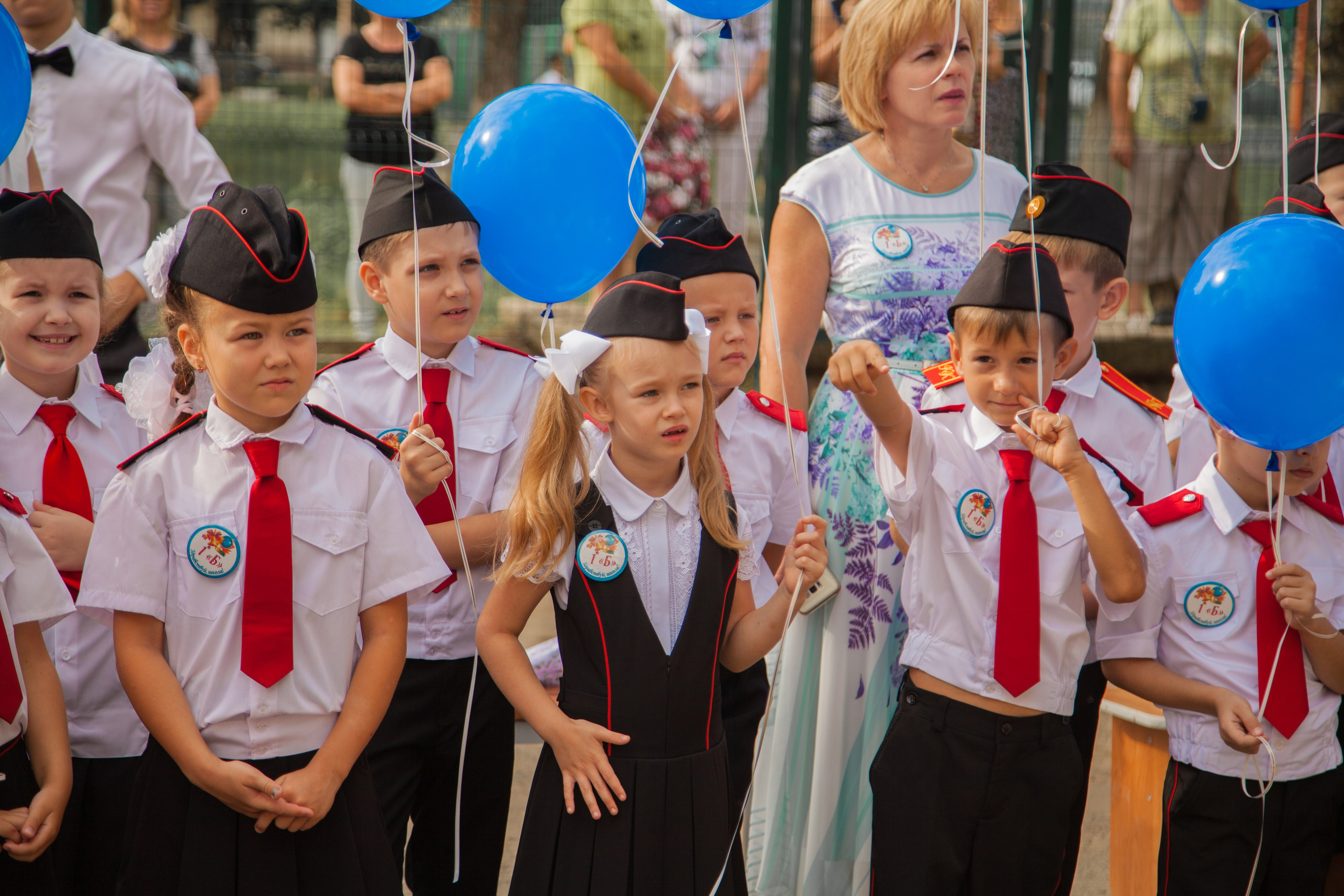 Линейка 1 сентября. Свадебный и семейный фотограф в Армавире