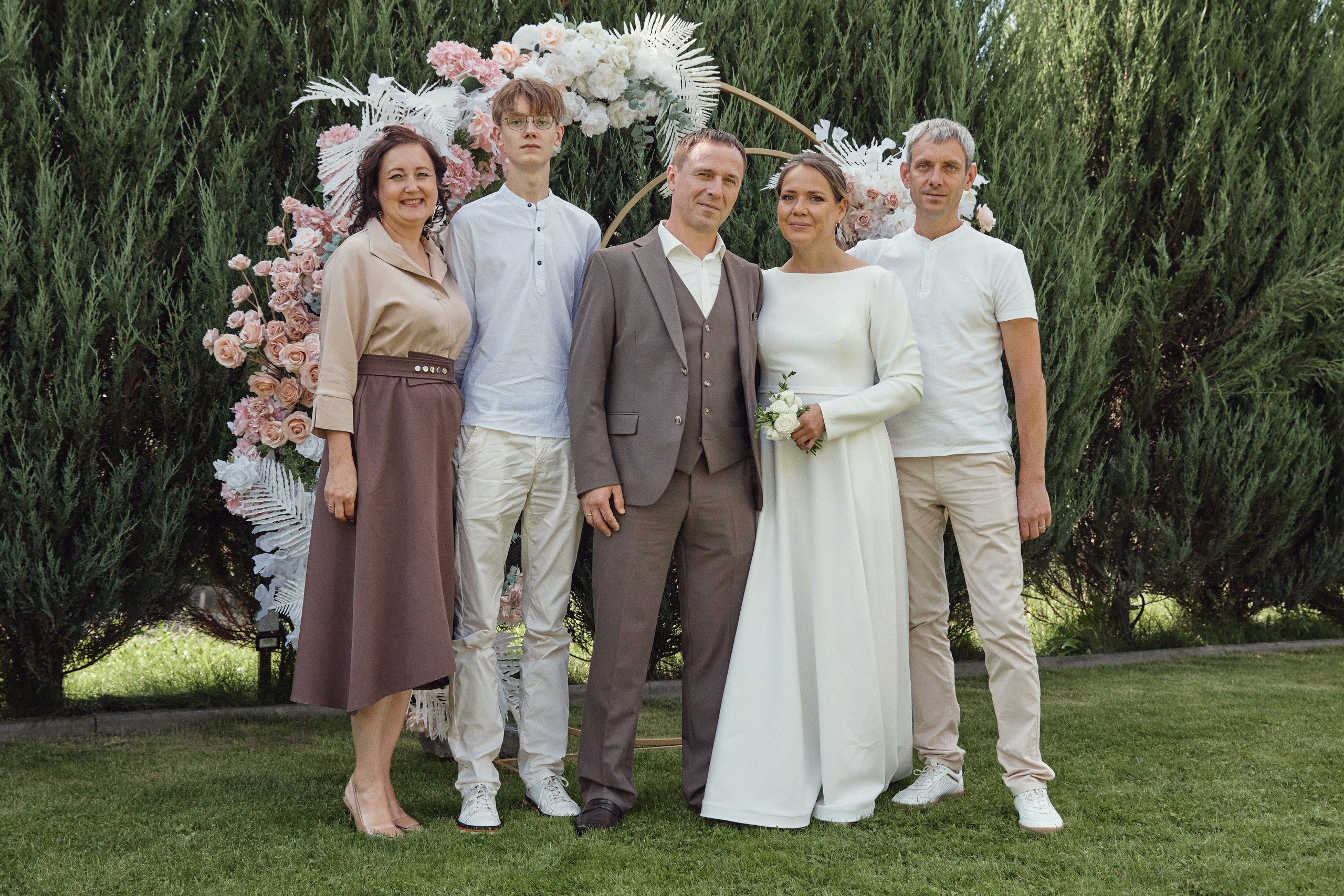 Счастье здесь. Свадебный фотограф Антон Артюшин. Работаю в Нижнем Новгороде и Москве