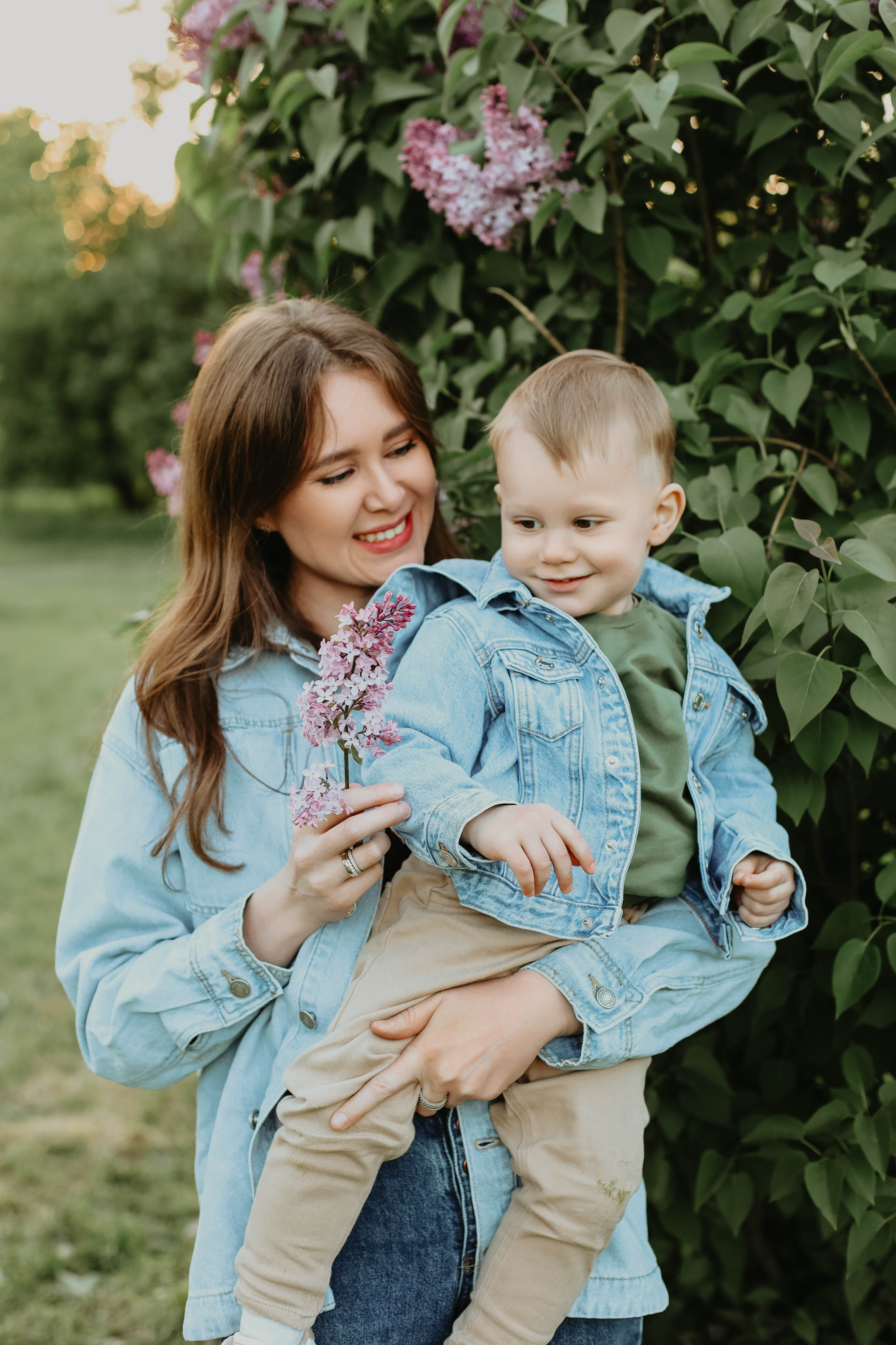 Семейная фотосессия с детьми в парке Коломенское. Свадебный и семейный фотограф в Москве