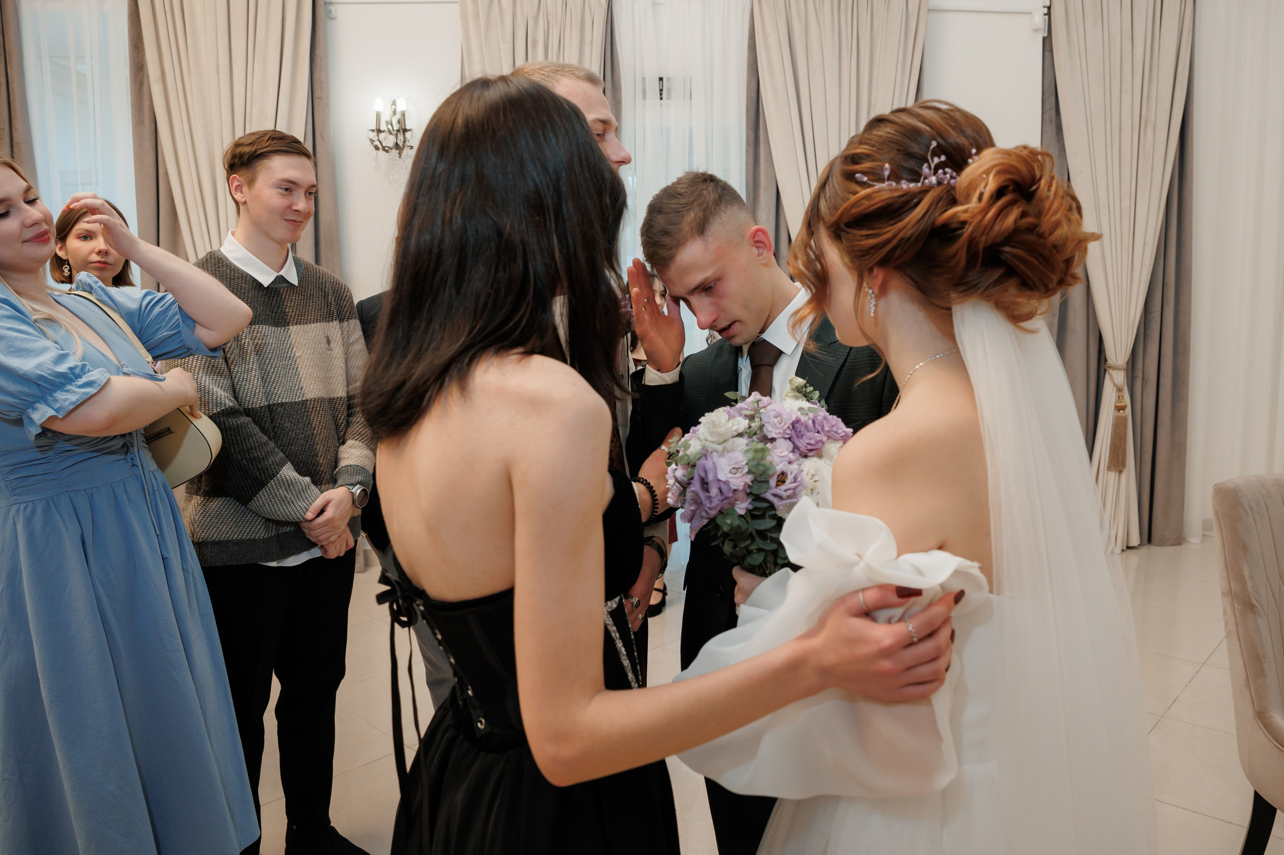 Константин и Дарья, ЗАГС ВДНХ, отель Soluxe, ресторан «Антик». Свадебный и репортажный фотограф (Москва, Королев и другие)