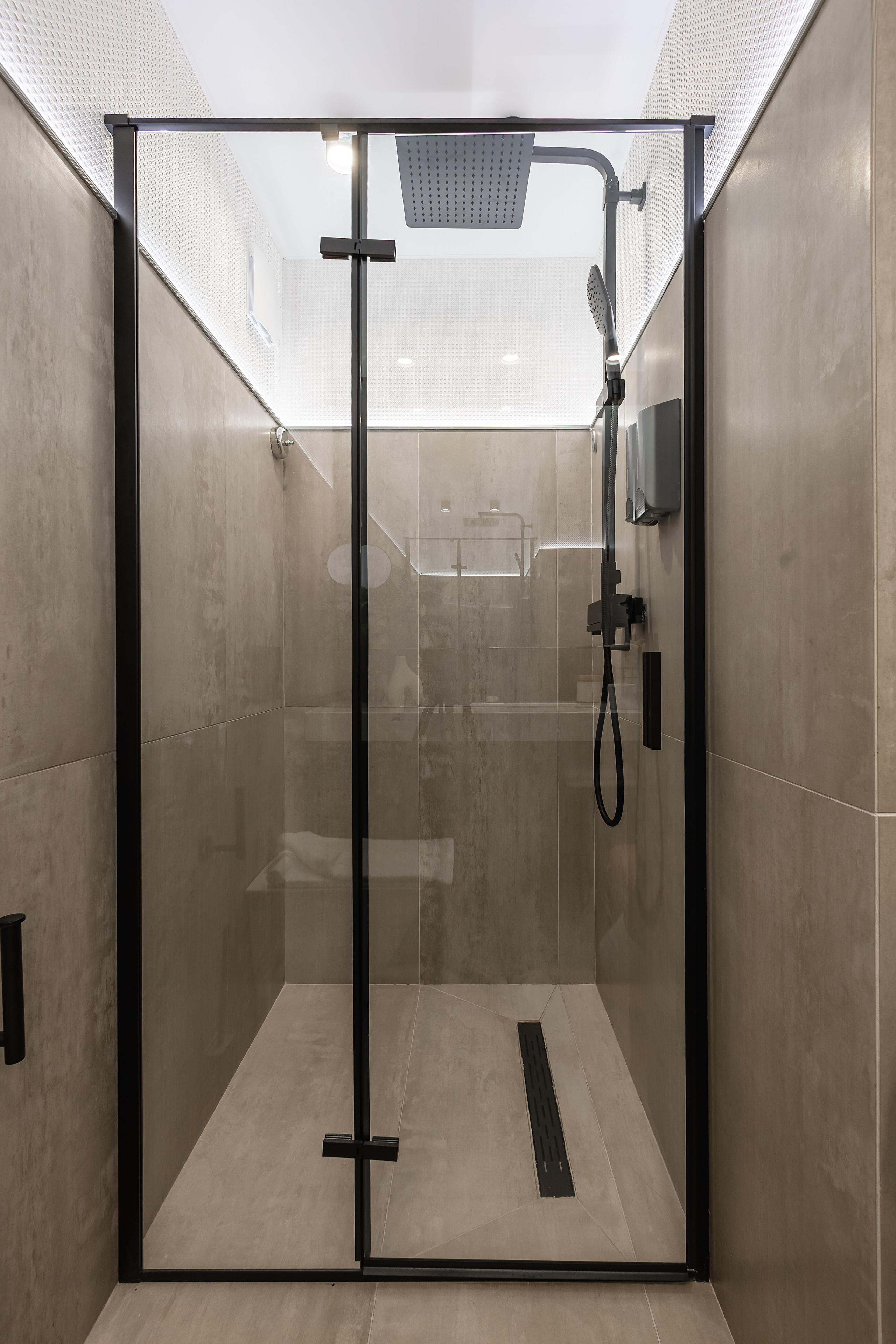 @Artel.Baikal. Фотограф и видеограф в Улан-Удэ: Аюна Габагуева и Артём Шаханов