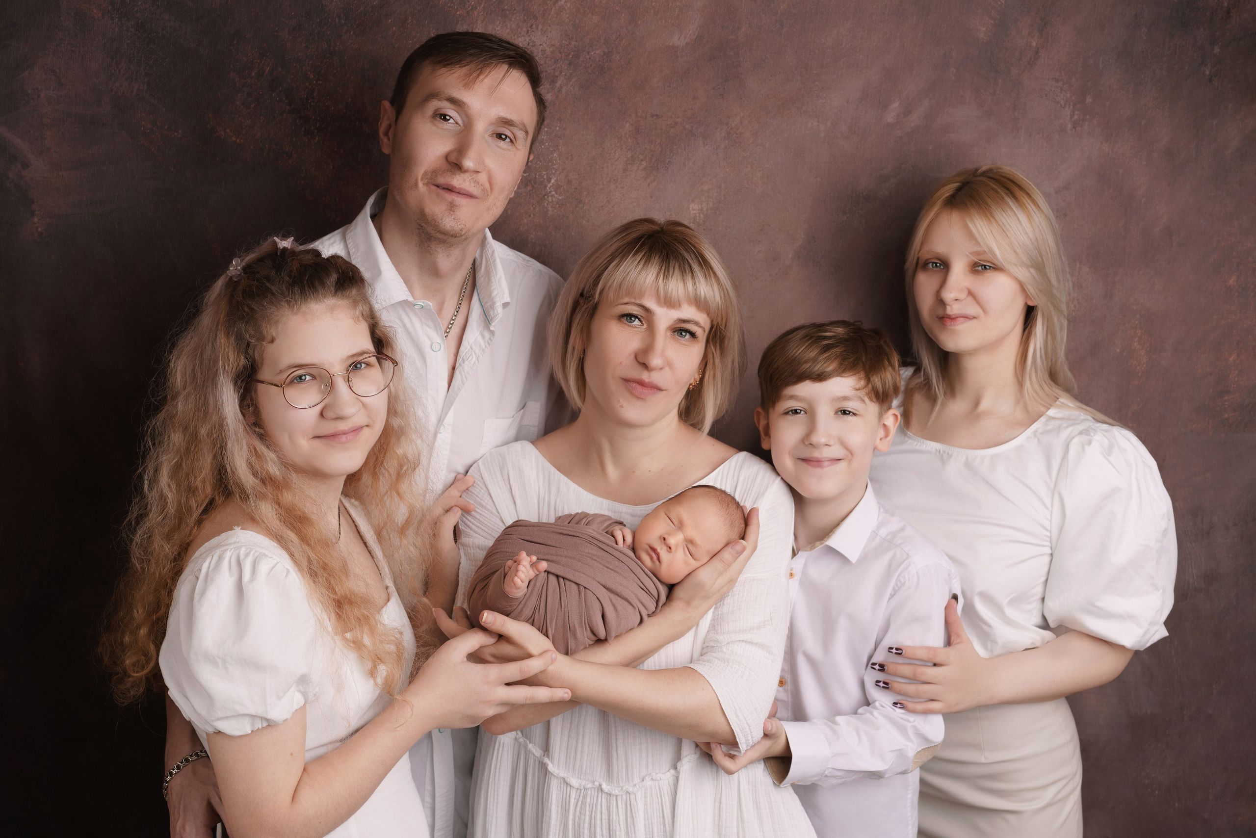 Семейные фотосессии с новорожденными | Трогательные кадры малышей и их близких в Москве и МО. Фотосессия новорожденных в Москве и Московской области | Профессиональный фотограф newborn — Татьяна Иванова