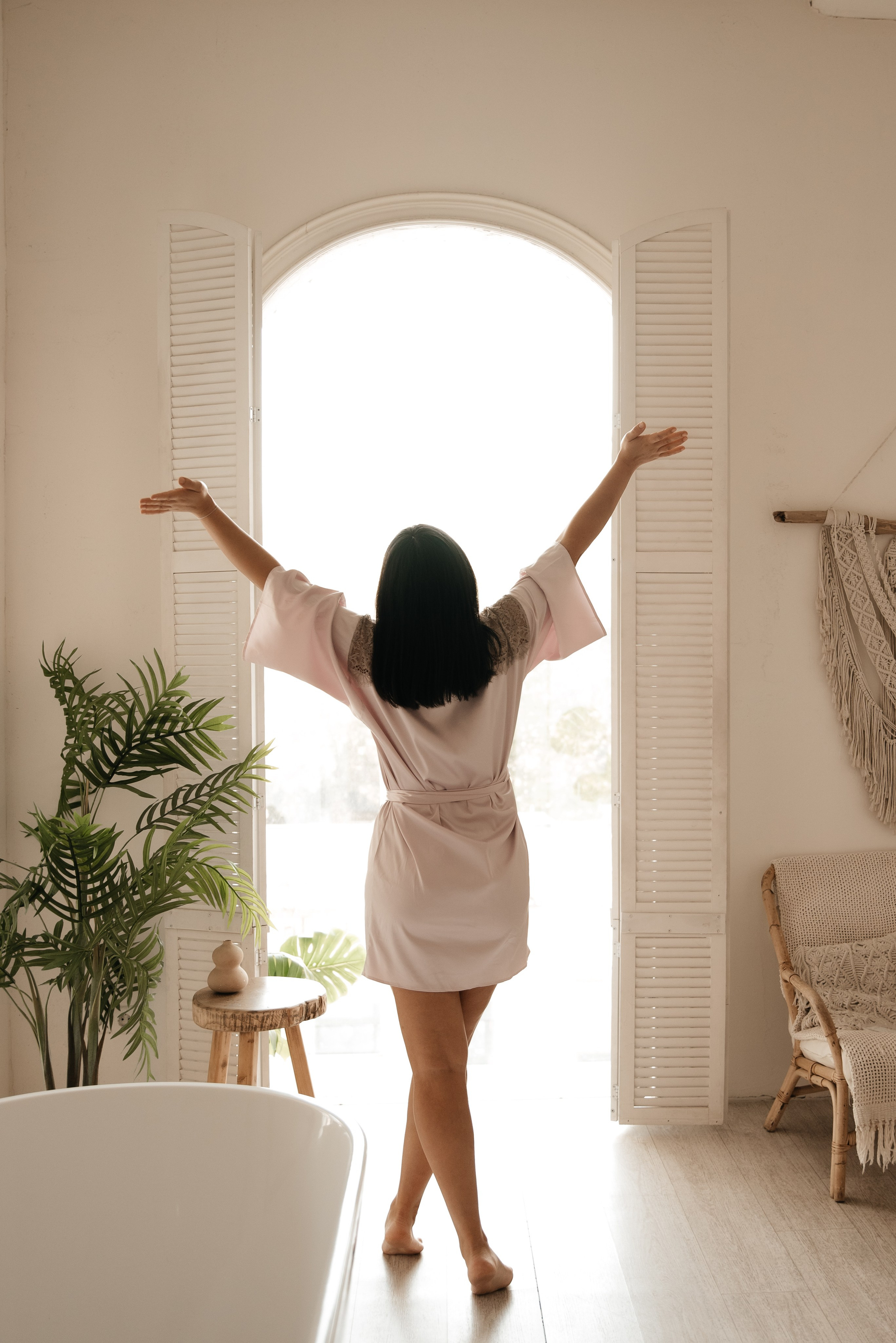 Мастера массажа для соц.сетей. Свадебный и семейный фотограф Юлия Чернобай | Подольск, Москва, Московская область