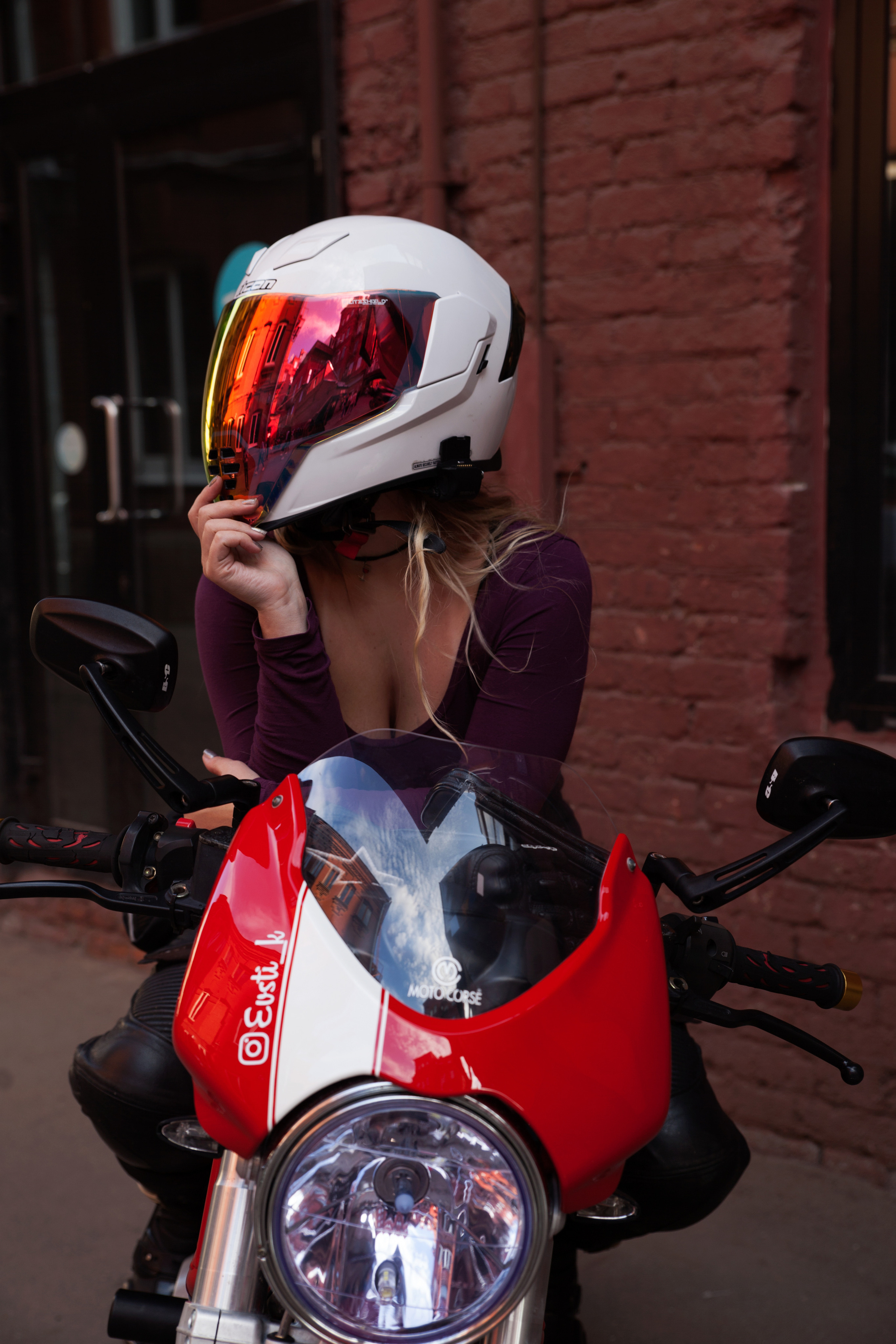 Фотосъемка автомобилей и мотоциклов. Свадебный, детский, семейный, фотограф в Москве Ольга Космос