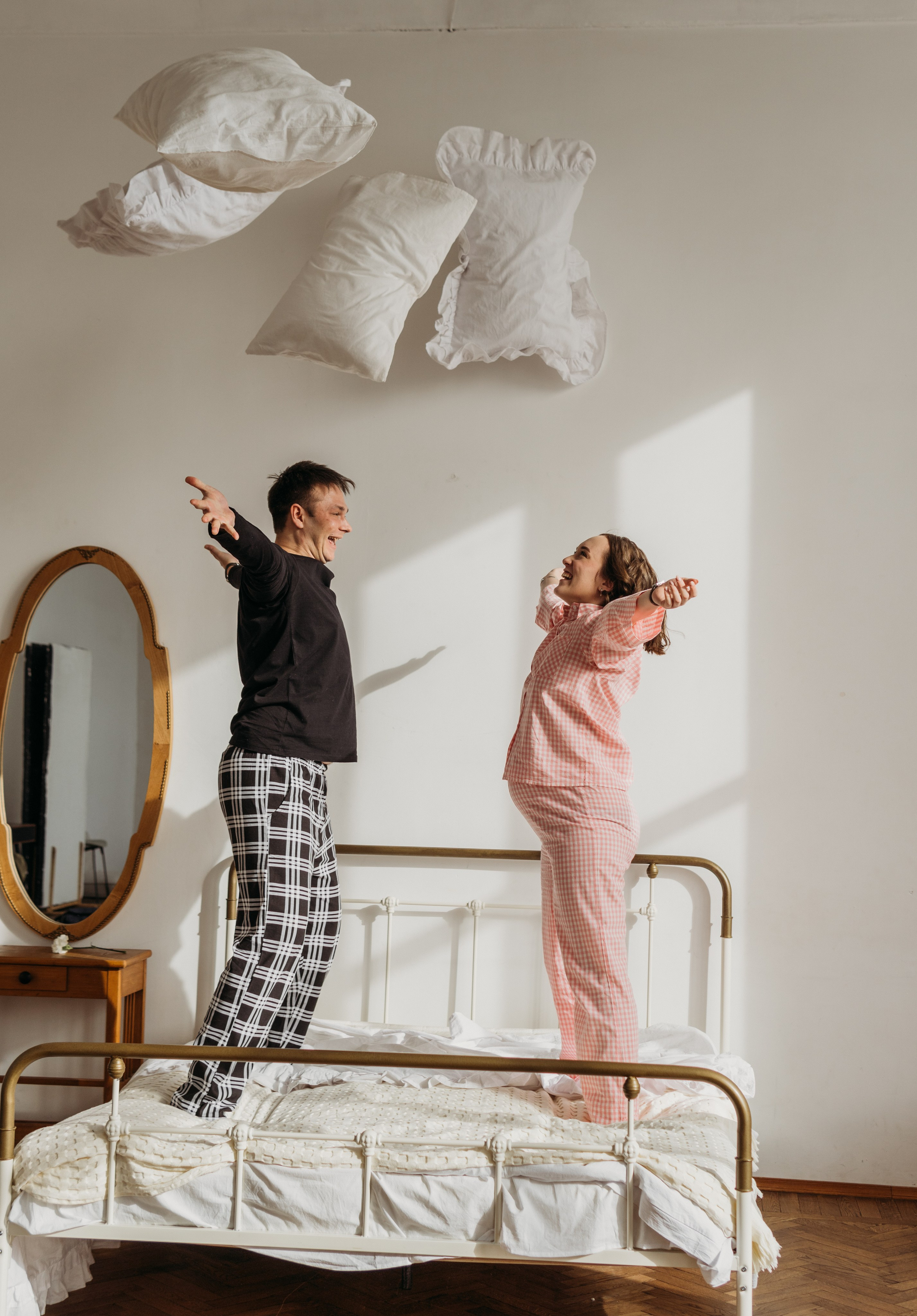 Artem & Katherine. Я — Алёна и я фотографирую красиво (е)