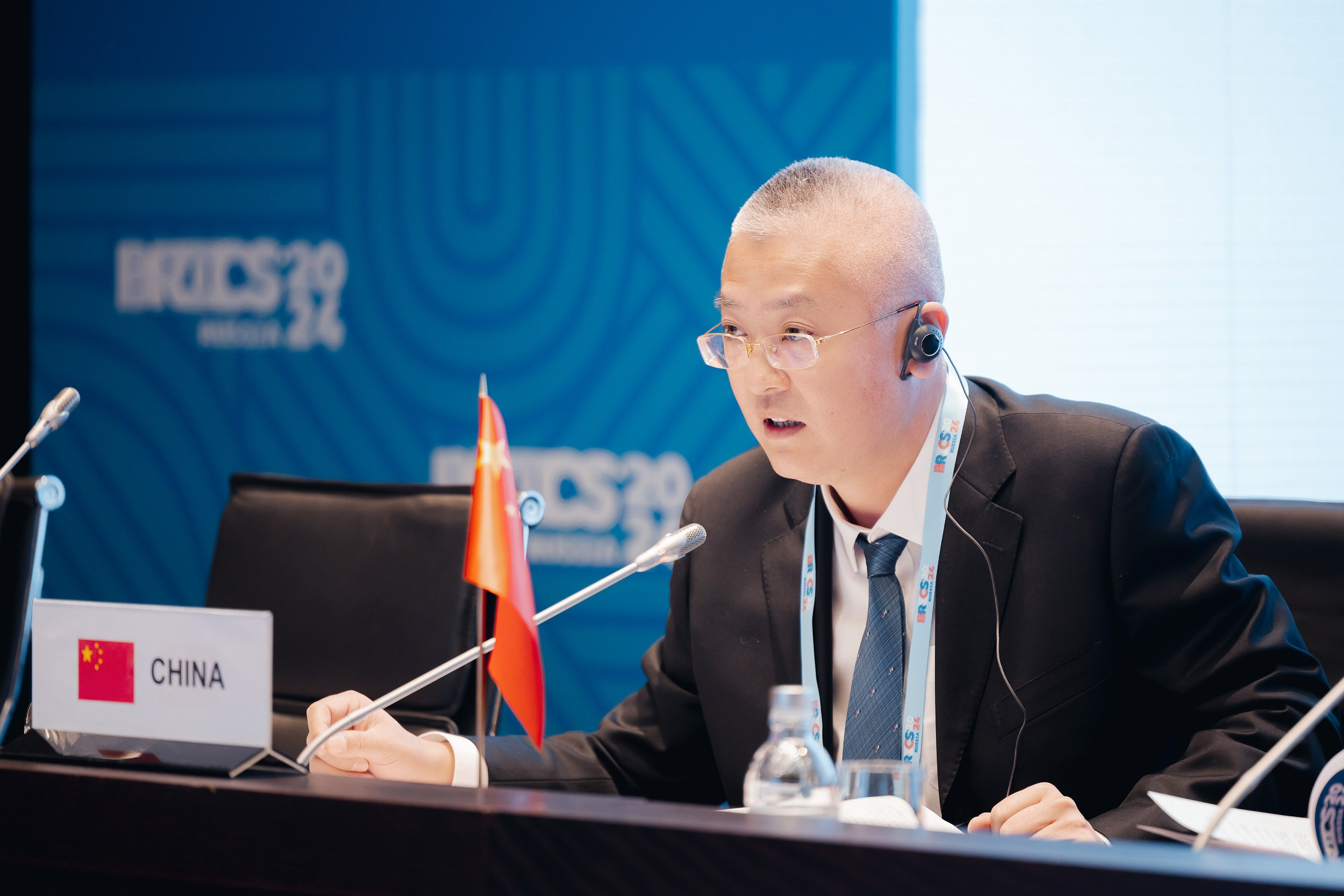 БРИКС ФНС. Parezhevphoto.ru