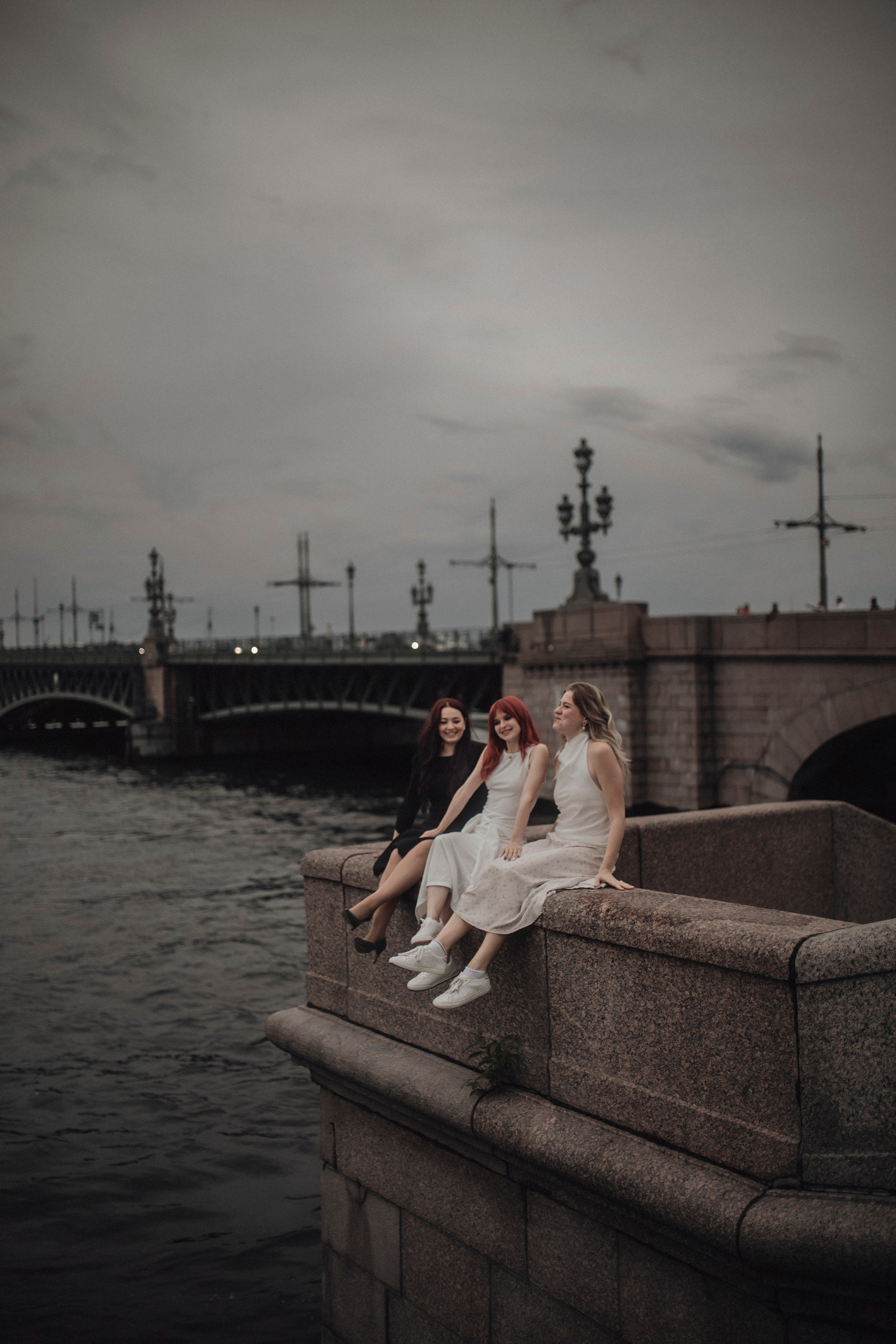 Три сестры. Фотограф в Санкт Петербурге Лара Великова