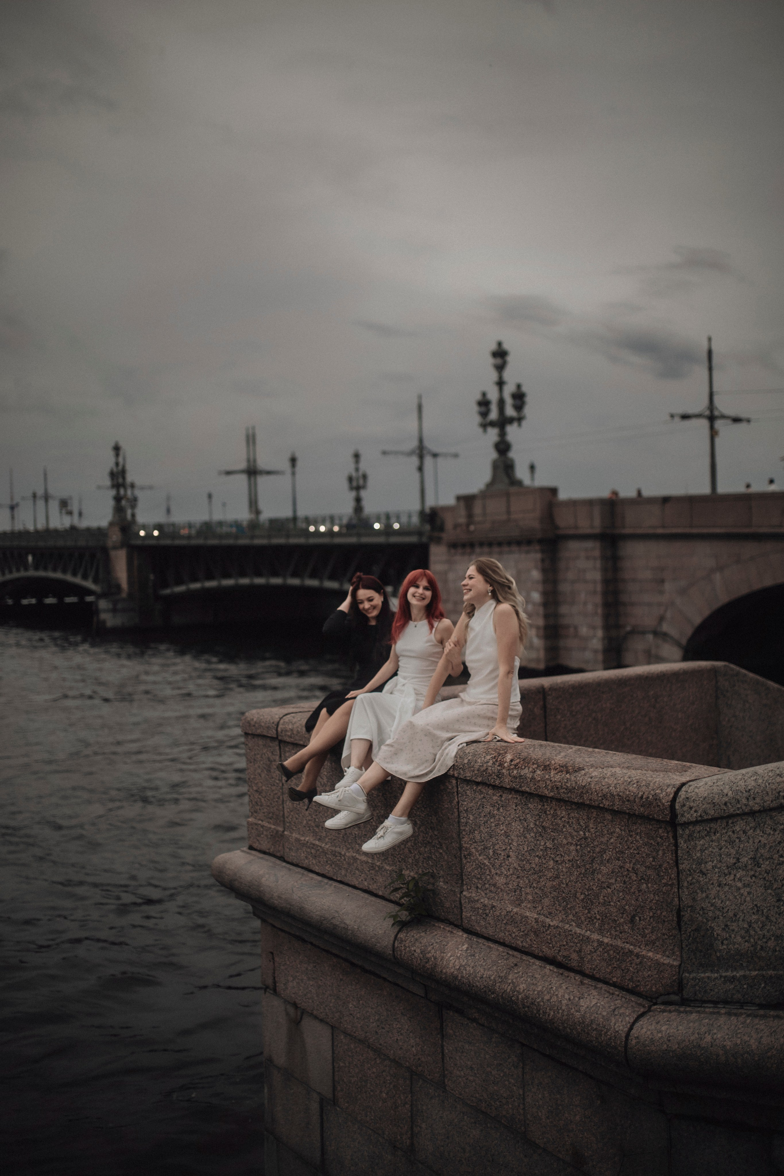 Три сестры. Фотограф в Санкт Петербурге Лара Великова