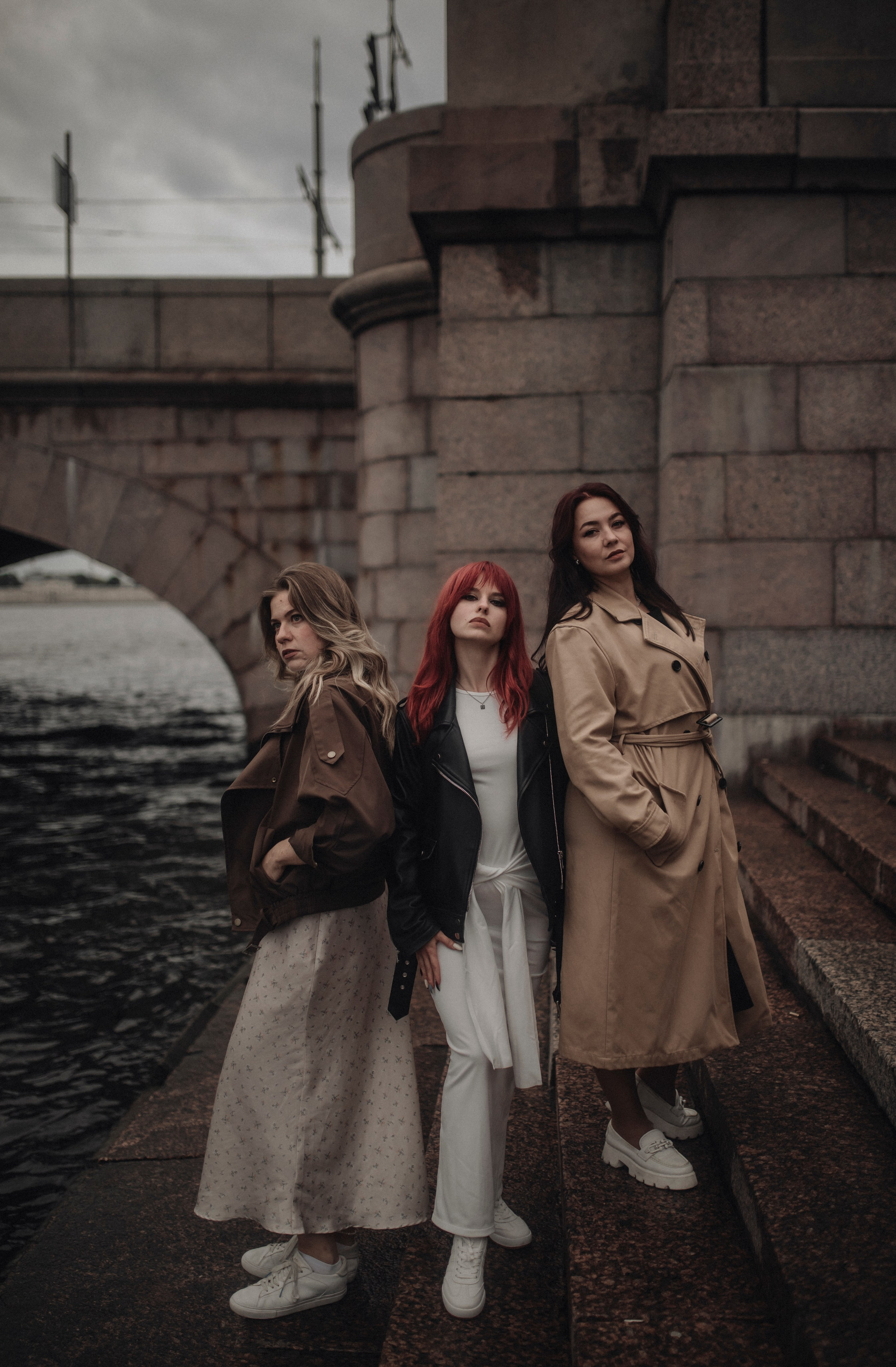 Три сестры. Фотограф в Санкт Петербурге Лара Великова