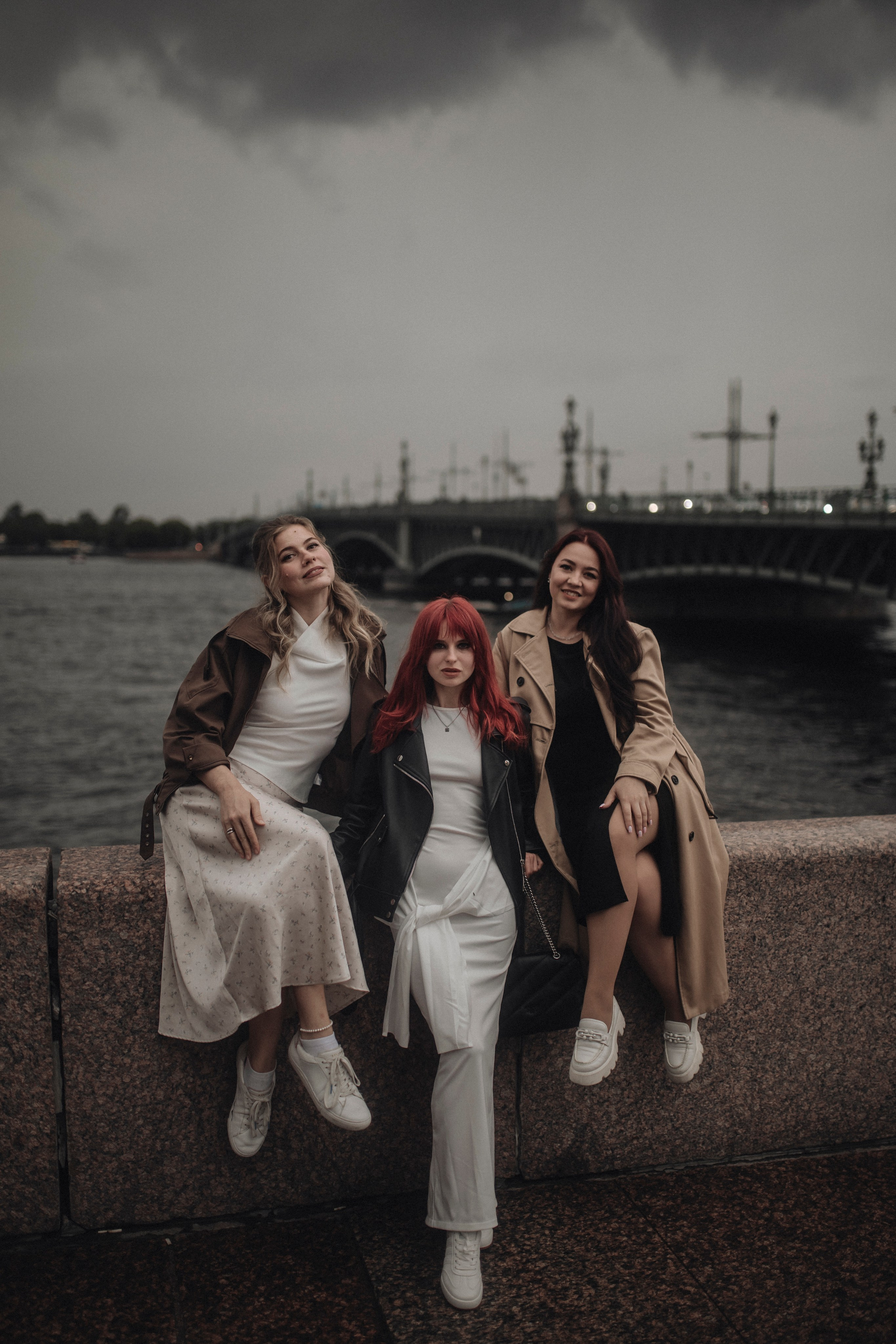 Три сестры. Фотограф в Санкт Петербурге Лара Великова