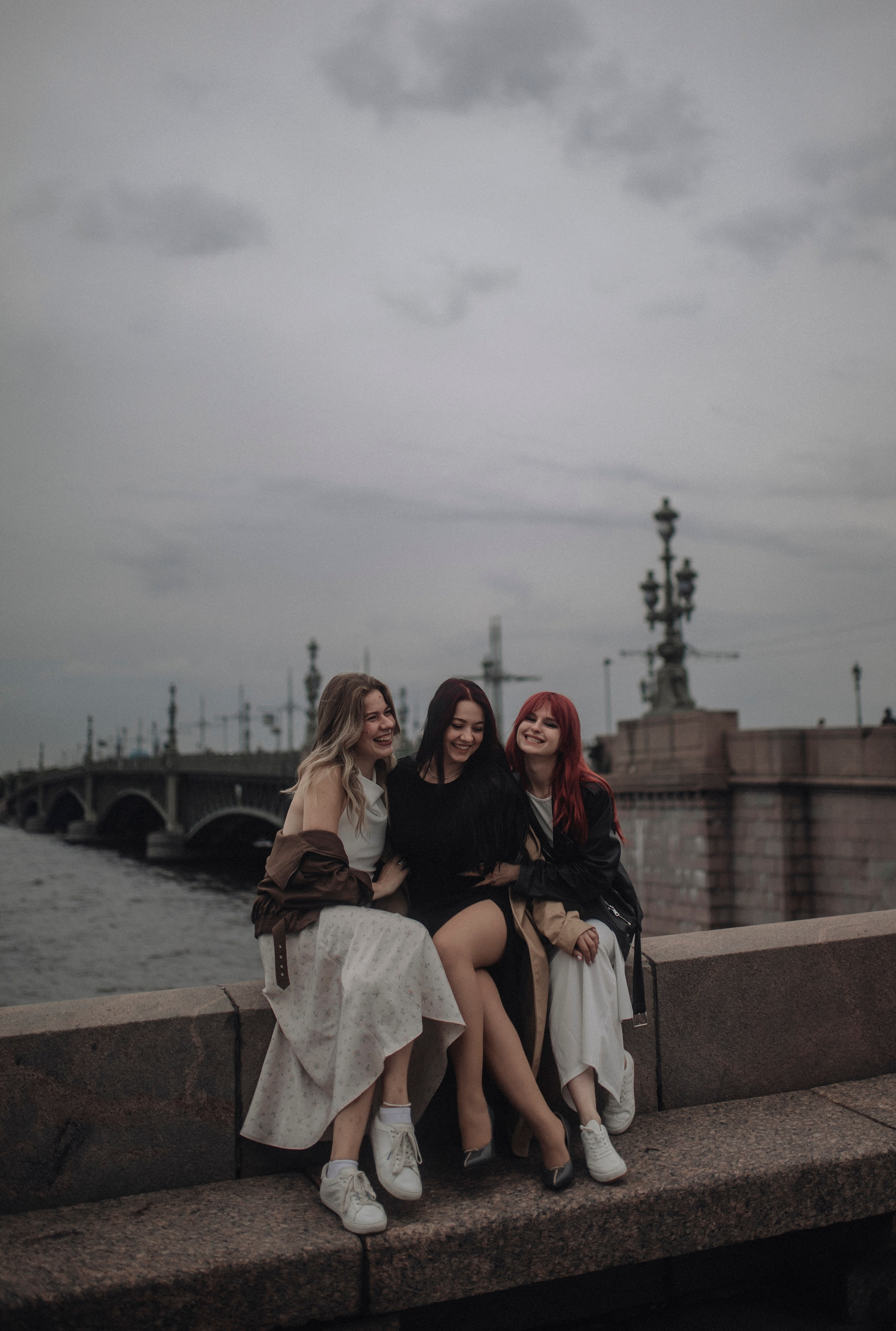 Три сестры. Фотограф в Санкт Петербурге Лара Великова