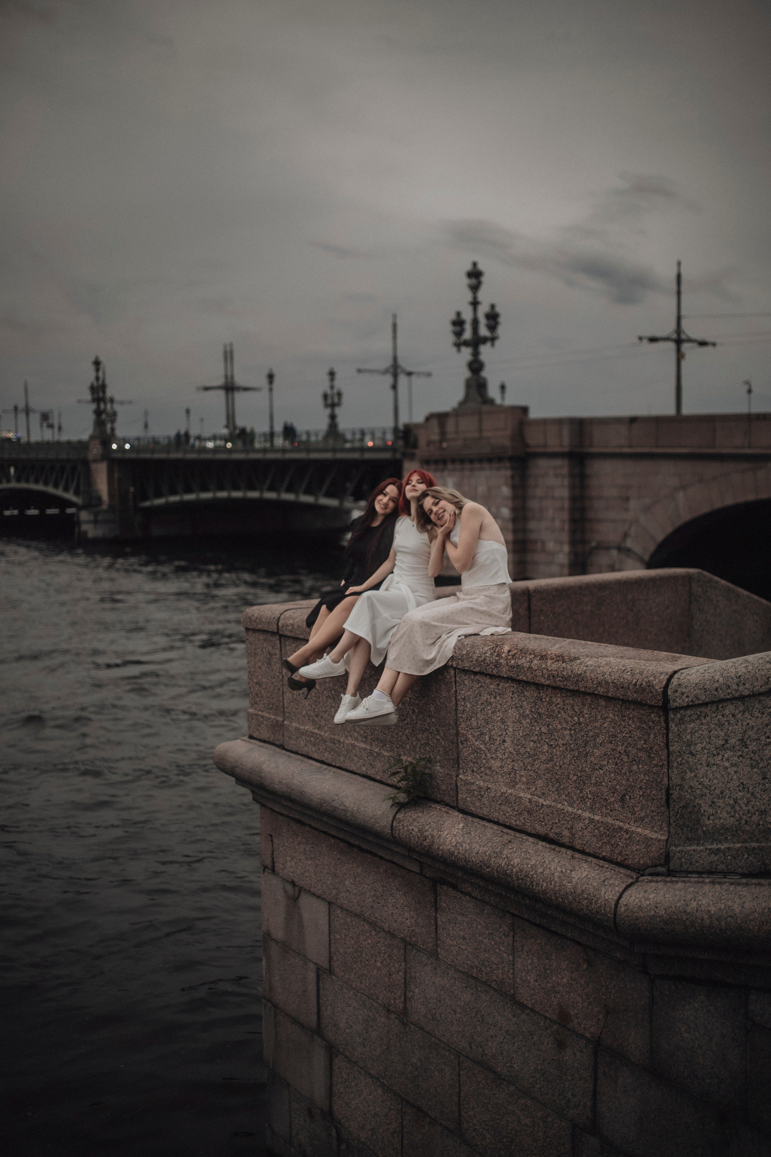 Три сестры. Фотограф в Санкт Петербурге Лара Великова