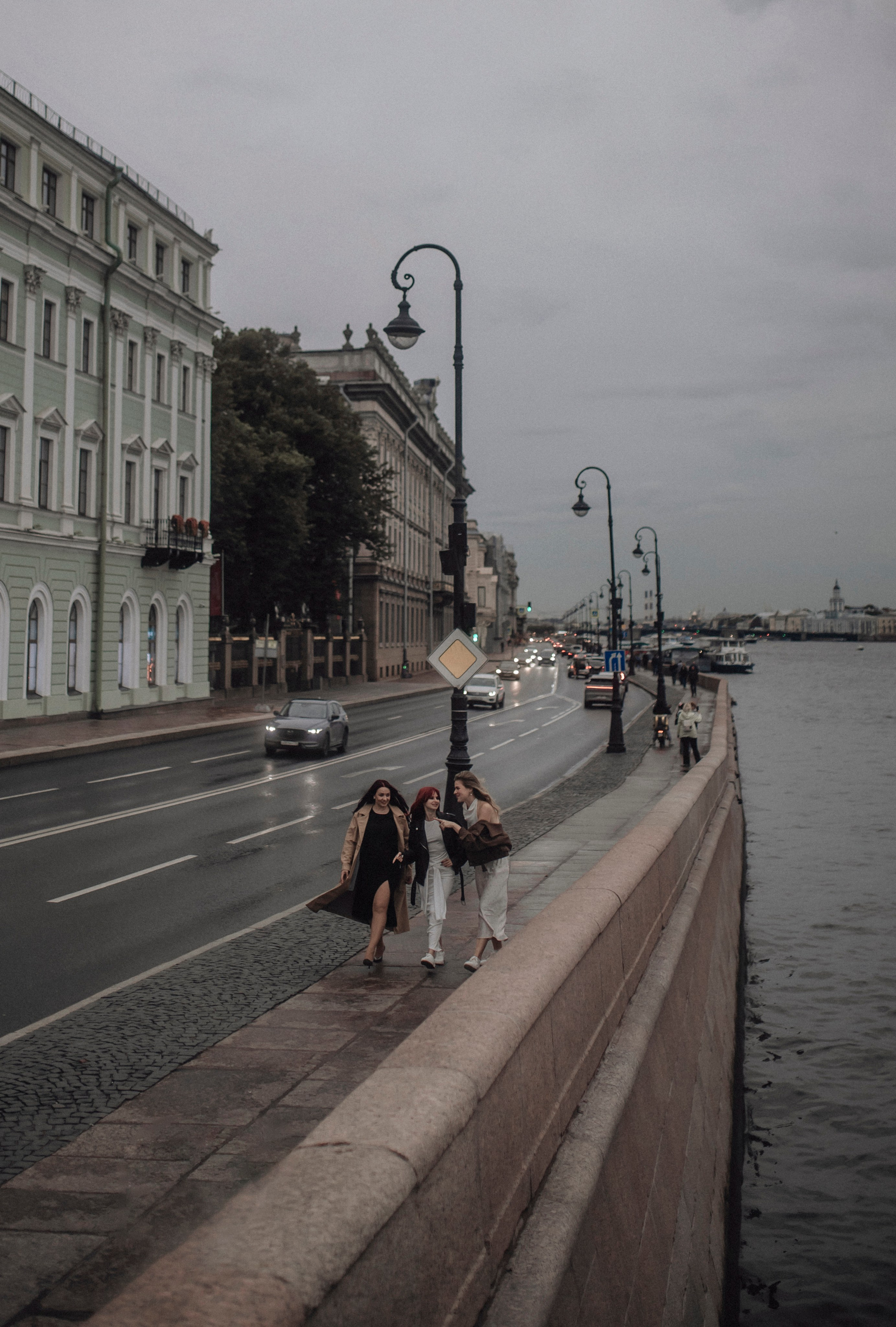 Три сестры. Фотограф в Санкт Петербурге Лара Великова