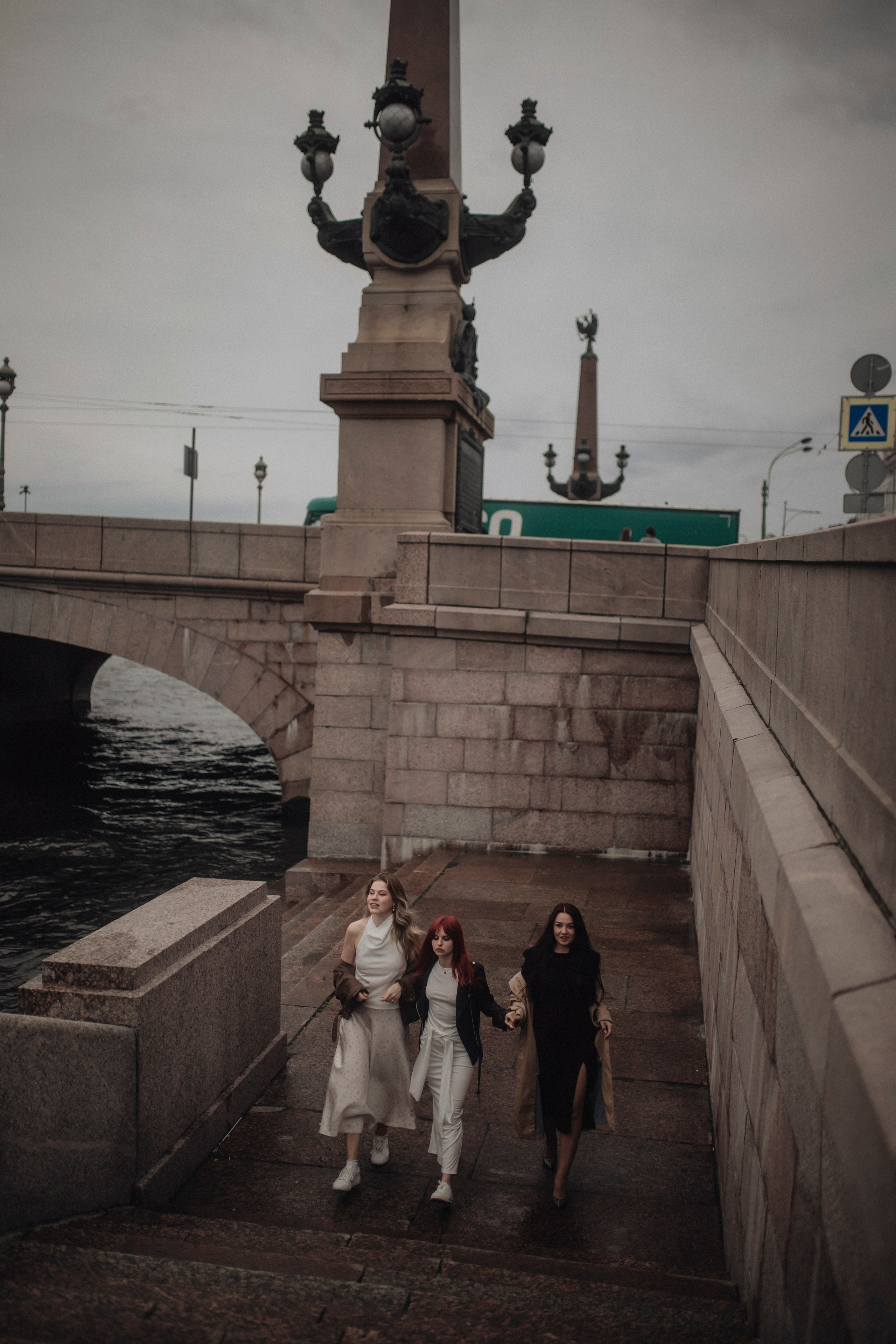 Три сестры. Фотограф в Санкт Петербурге Лара Великова