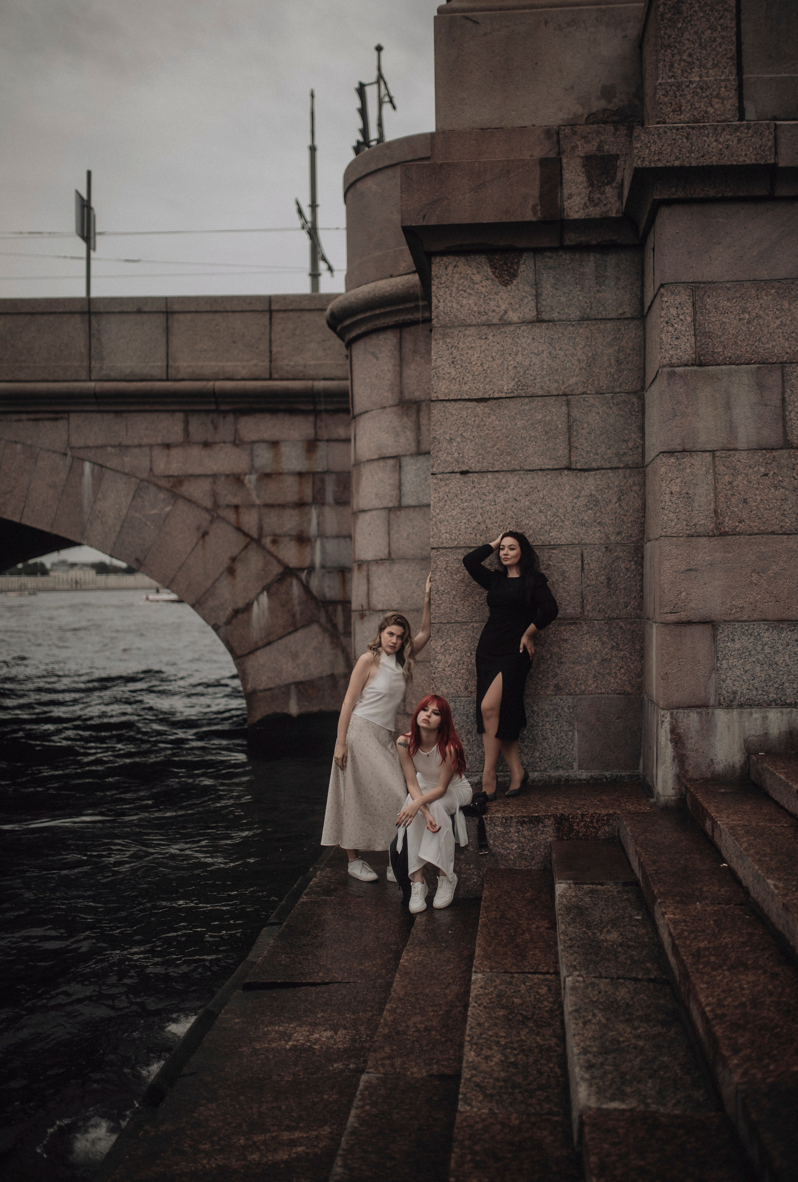 Три сестры. Фотограф в Санкт Петербурге Лара Великова