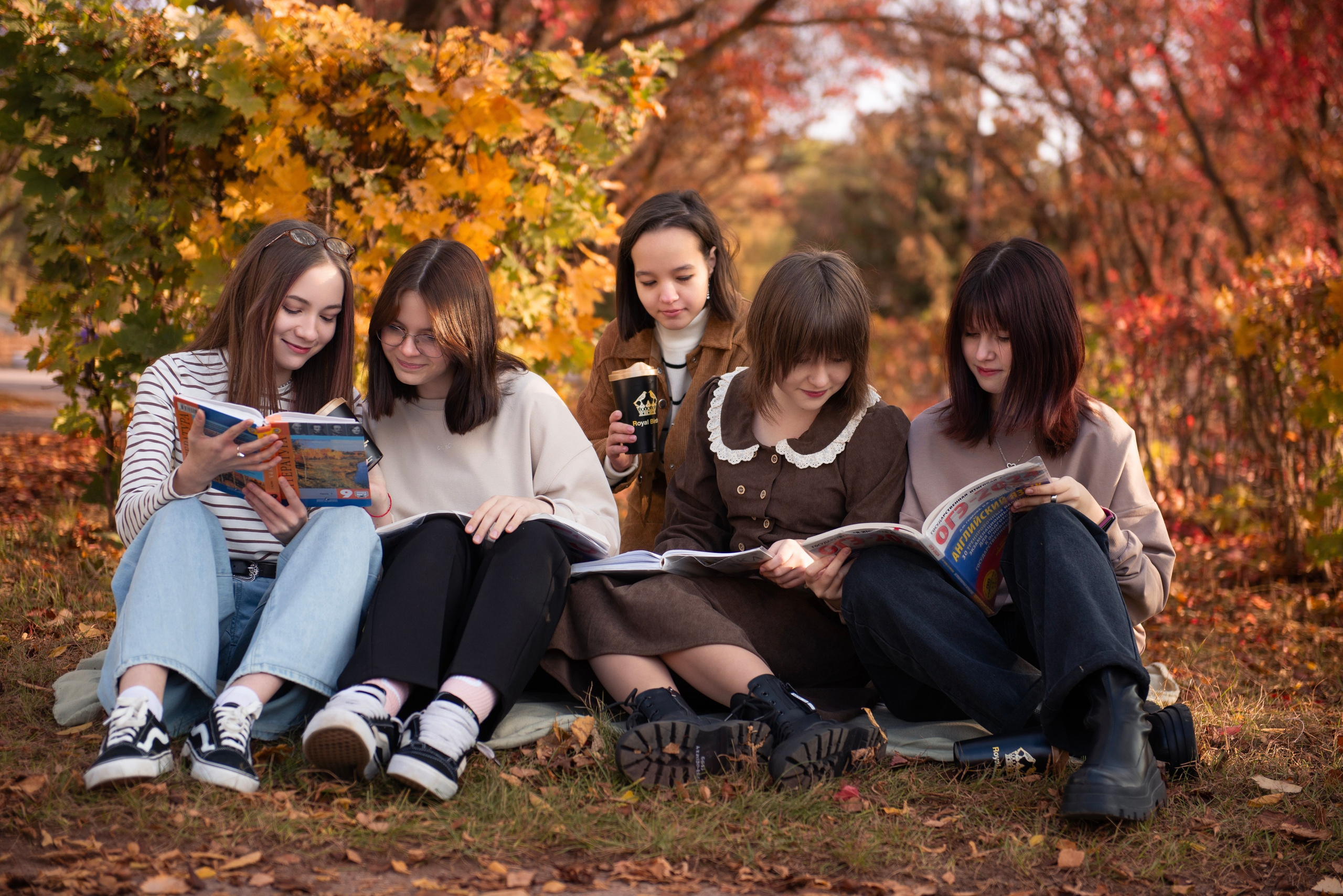 Выпускные альбомы 9-11 класс. Фотограф в Новомичуринске Наталья Малиновская