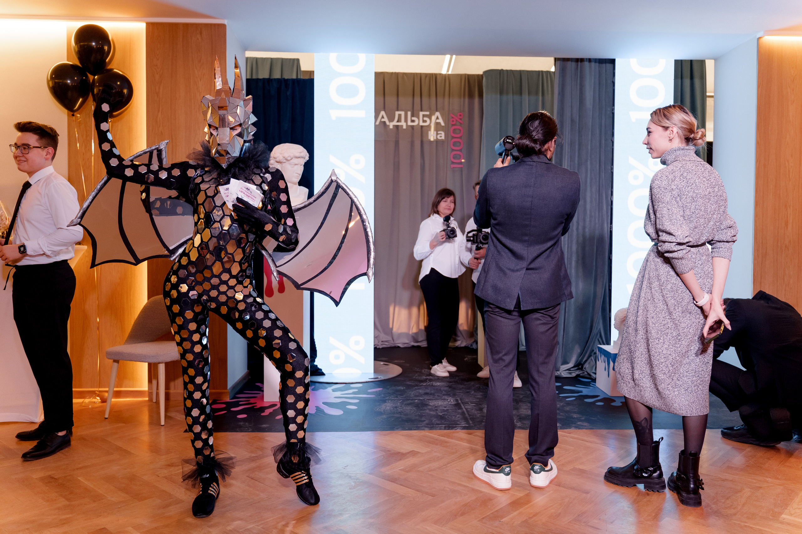 Выставка свадебных специалистов «Свадьба на 1000%». Свадебный фотограф в Санкт-Петербурге
