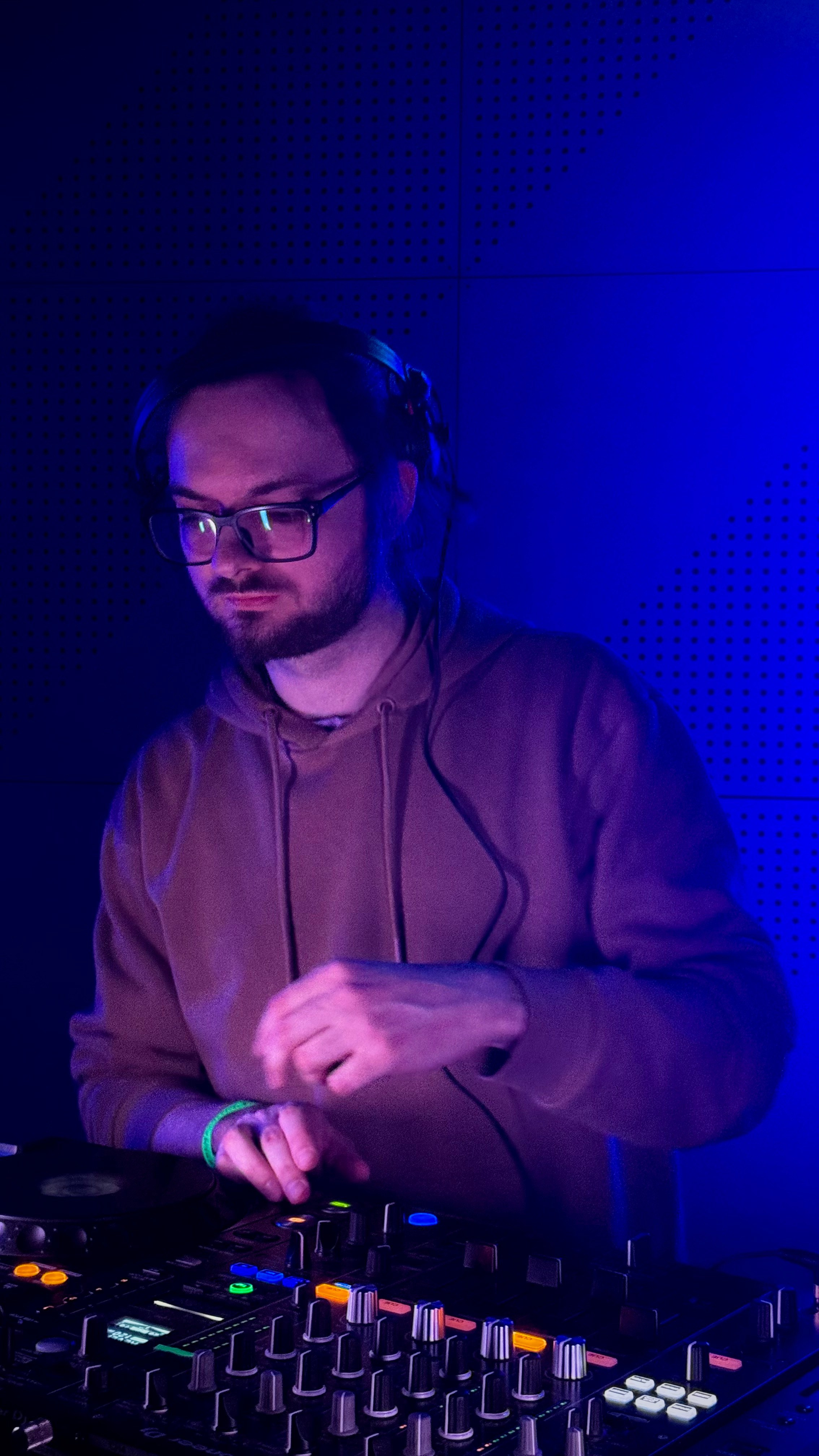 Здравствуй Киник НОВЫЙ ГОД. Фотограф видеограф в Москве и Московской области Саша Секрет