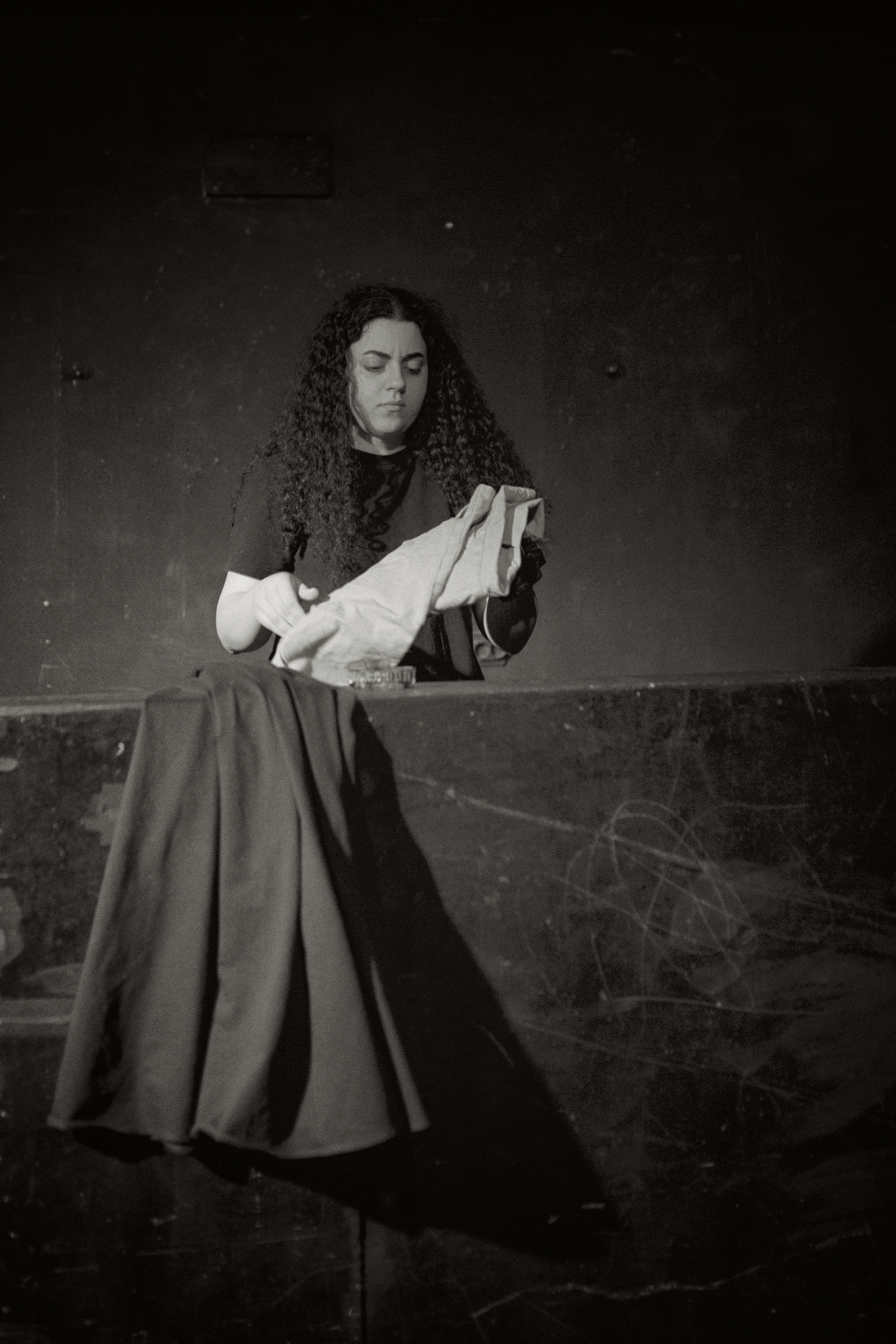 Красивая девушка студентка актерского отделения