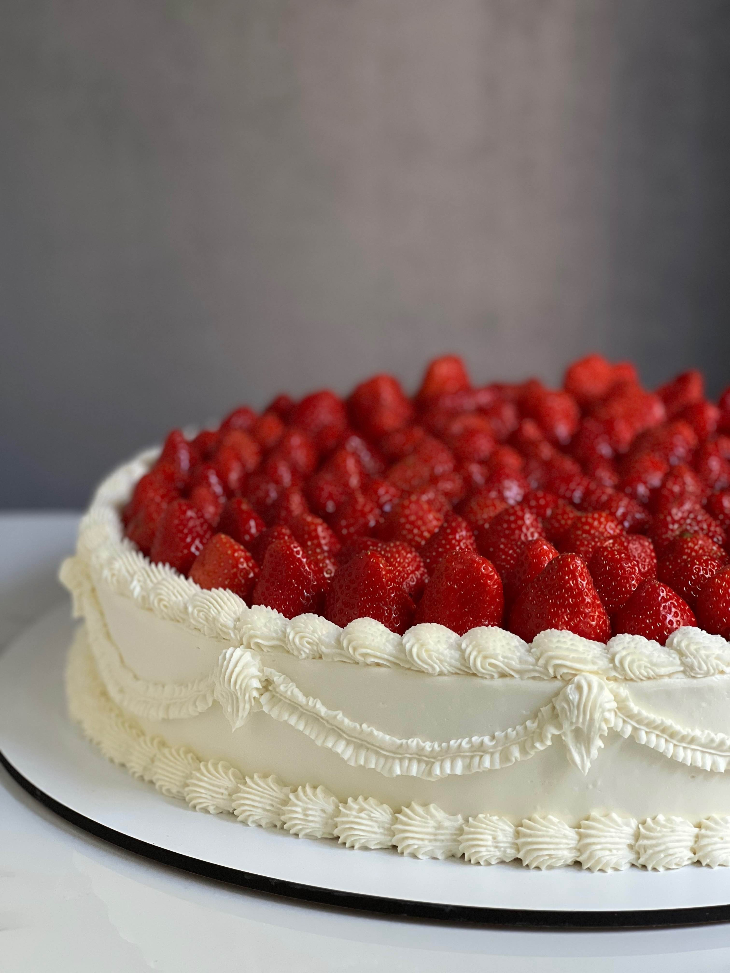 Кондитер Miha_cake. Подрядчики и друзья сети свадебных площадок House for wedding