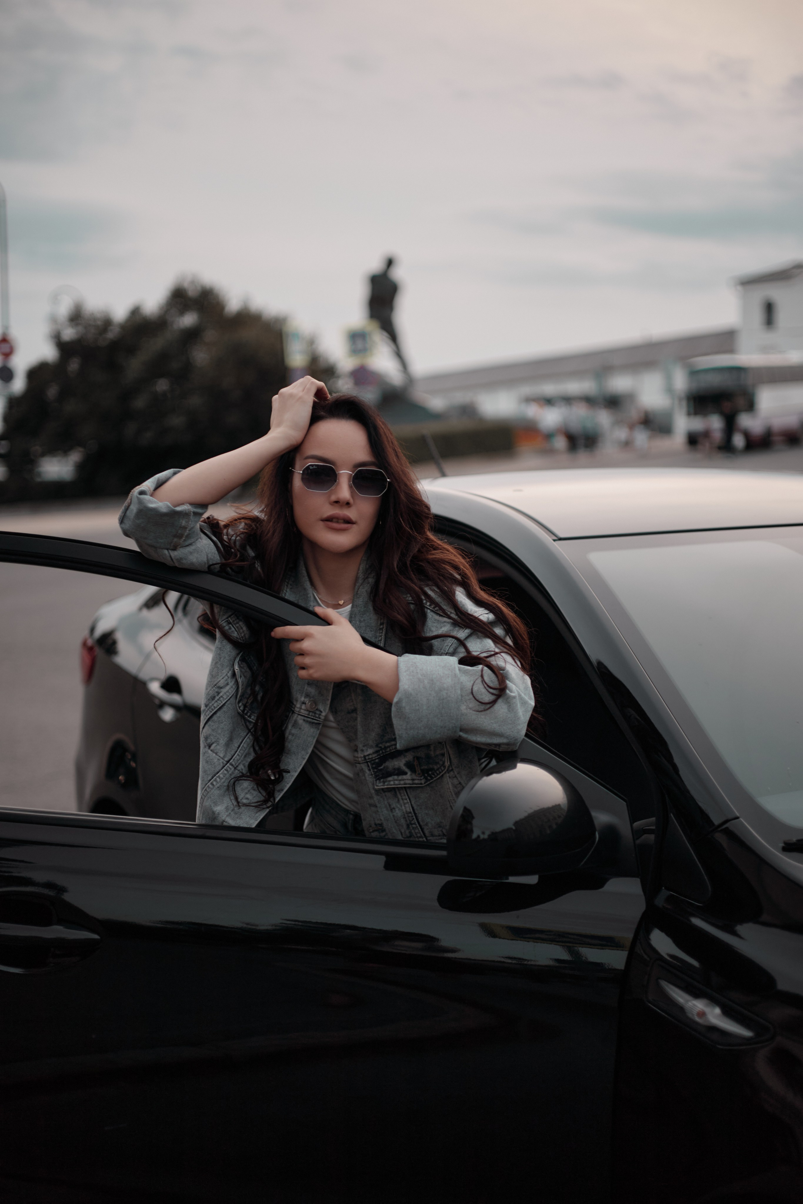 Регина и авто. Фотограф из Казани