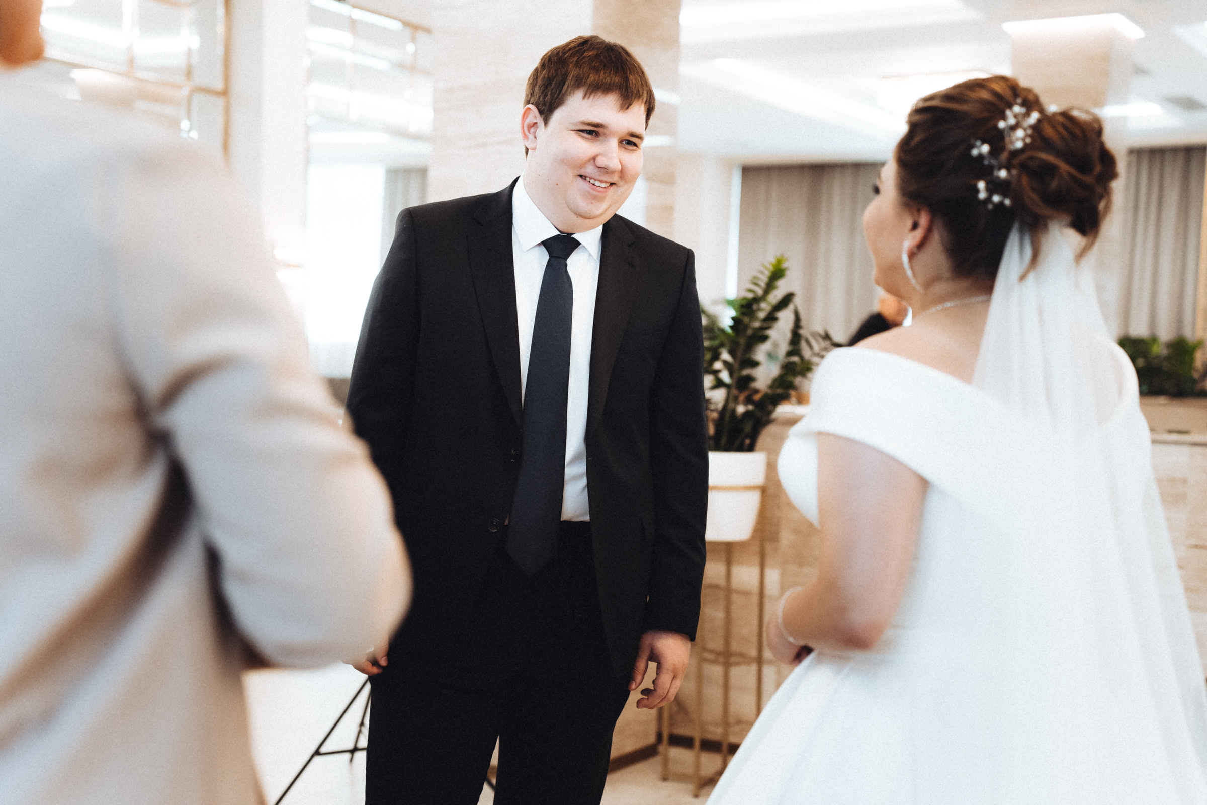 Свадебная съёмка в ЗАГСе. Свадебный и Репортажный фотограф в Москве — Шестак Константин