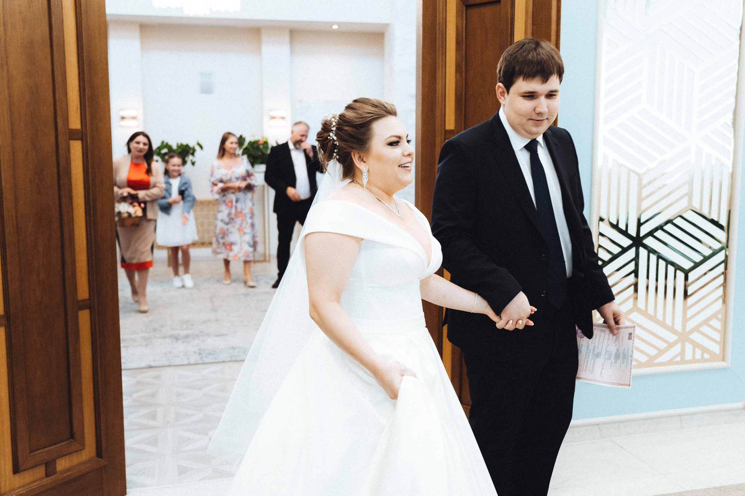 Свадебная съёмка в ЗАГСе. Свадебный и Репортажный фотограф в Москве — Шестак Константин