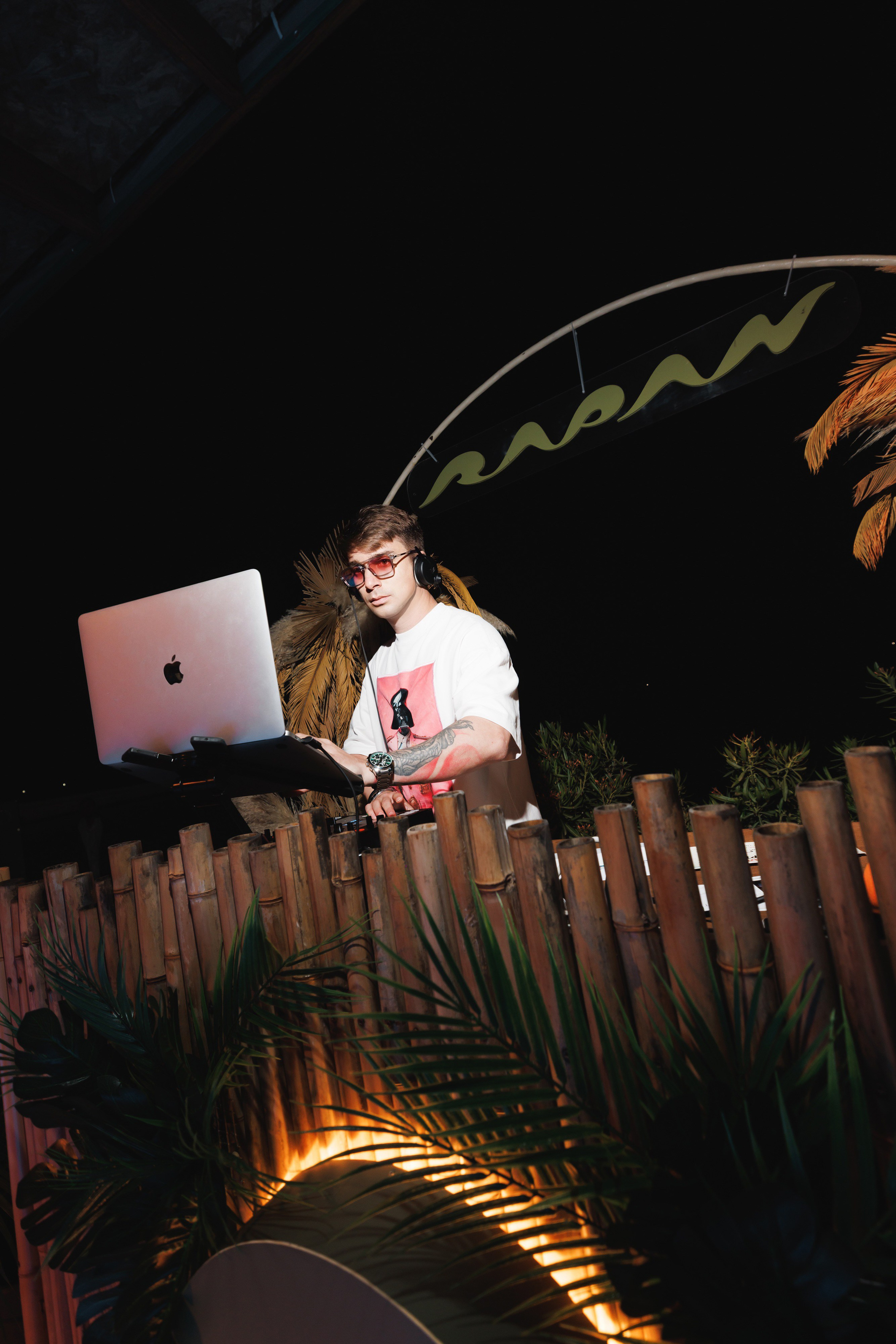 TROPICAL DISCO BIRTHDAY PARTY