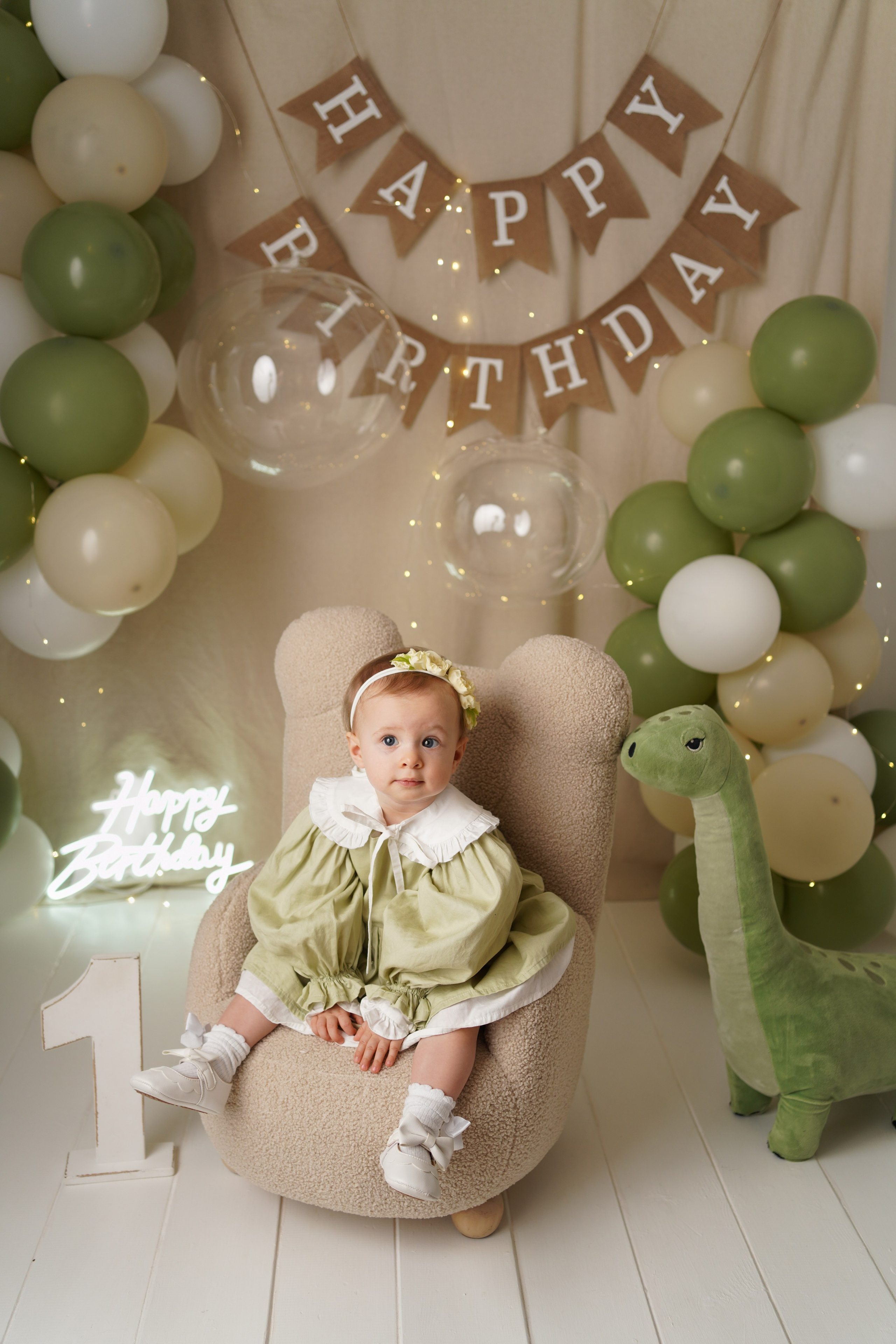 Детская фотосессия Первый год для девочек. Детский фотограф и фотограф новорожденных в Калининград Оксана Иваний