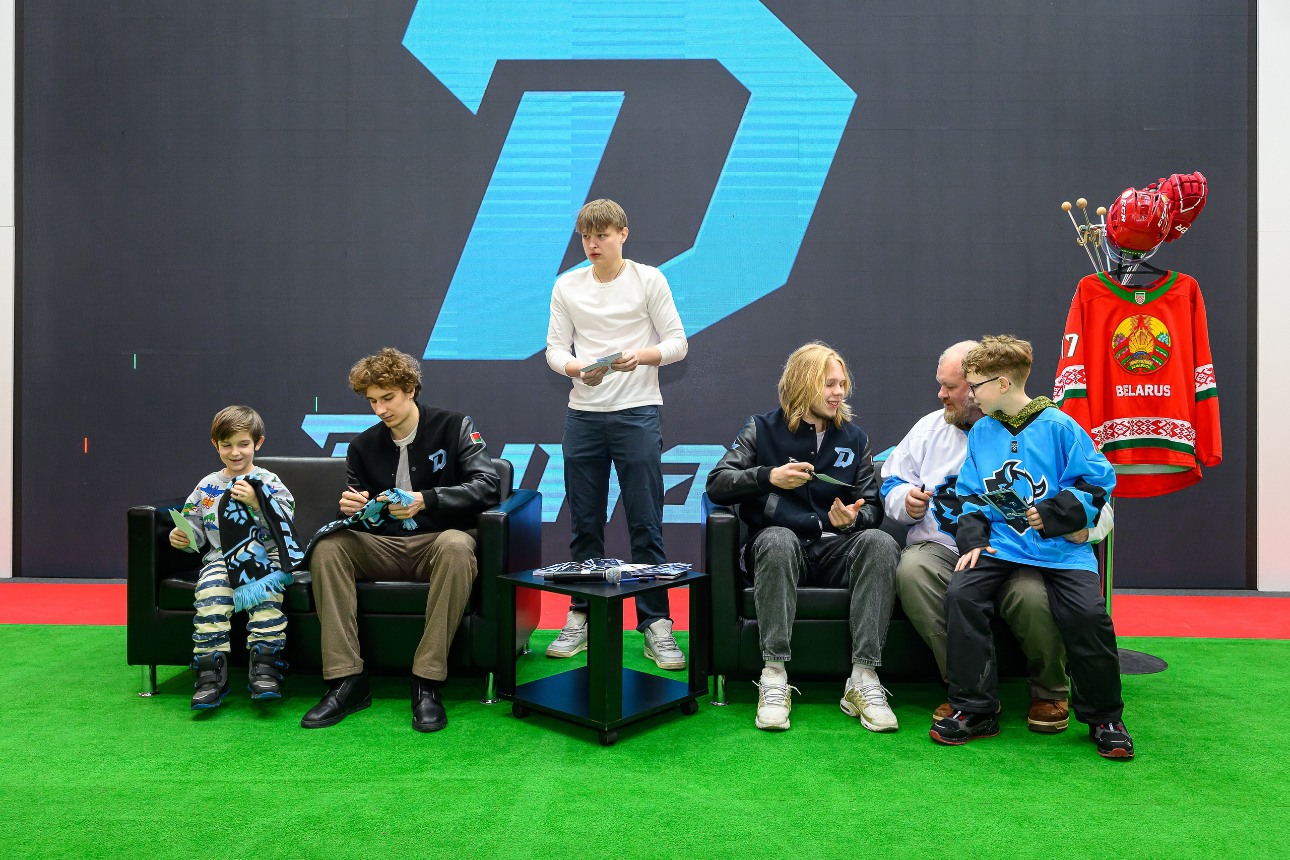 @hcdinamo.by. Фотоуслуги, услуги фотографа, фотографирование важных событий