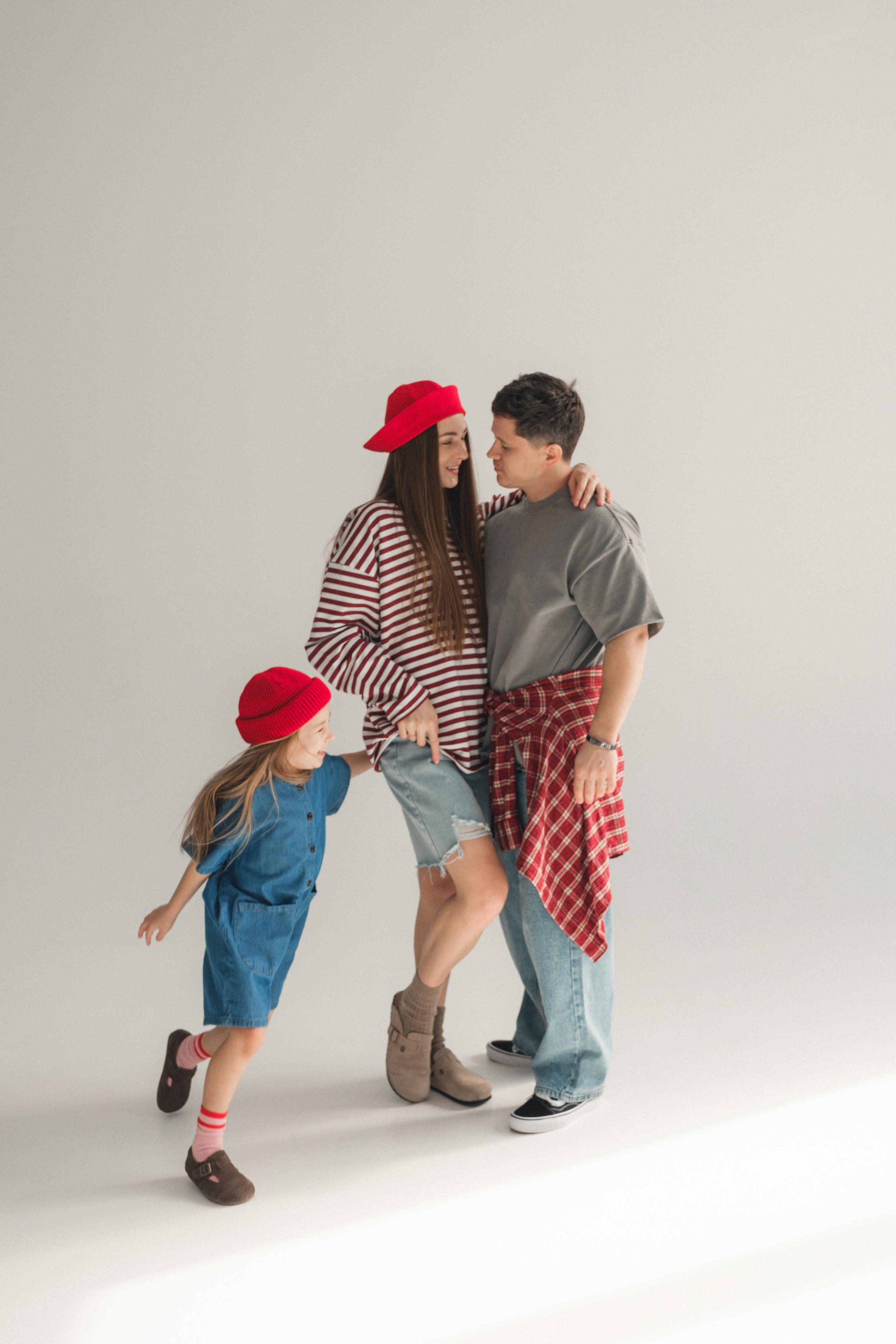 Артем, Ксюша и Ульяна. Свадебный и семейный фотограф в Волгограде