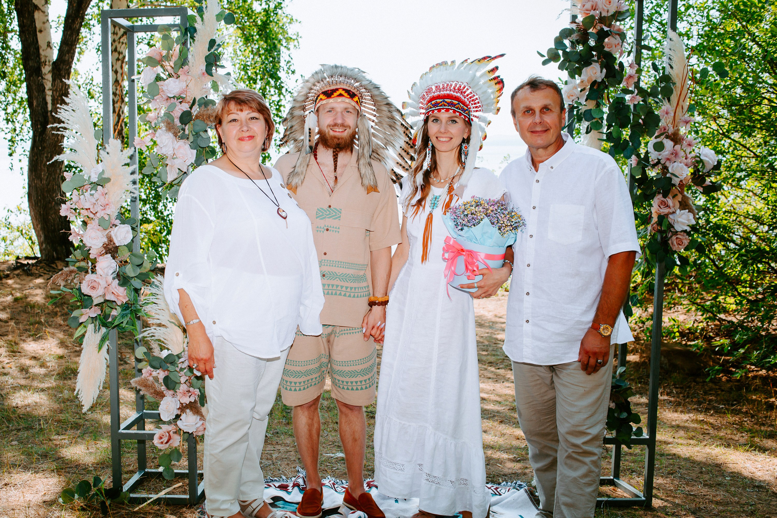 Выездная регистрация и свадебный банкет. Евгения и Илья. Фотограф в Челябинске Ополихина Анна