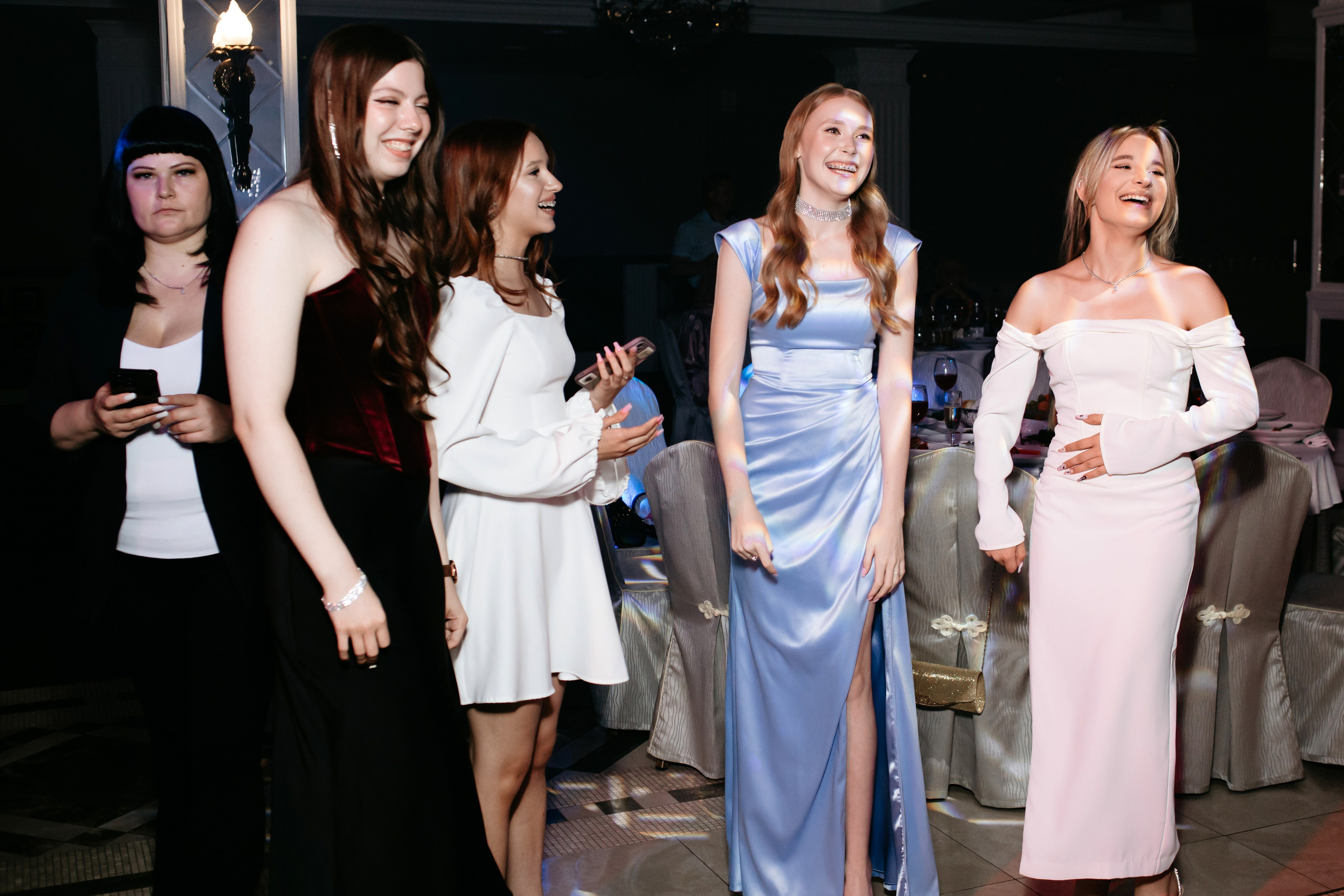 Выпускной 2025 (9класс) 124 школа. Фотограф в Челябинске Ополихина Анна