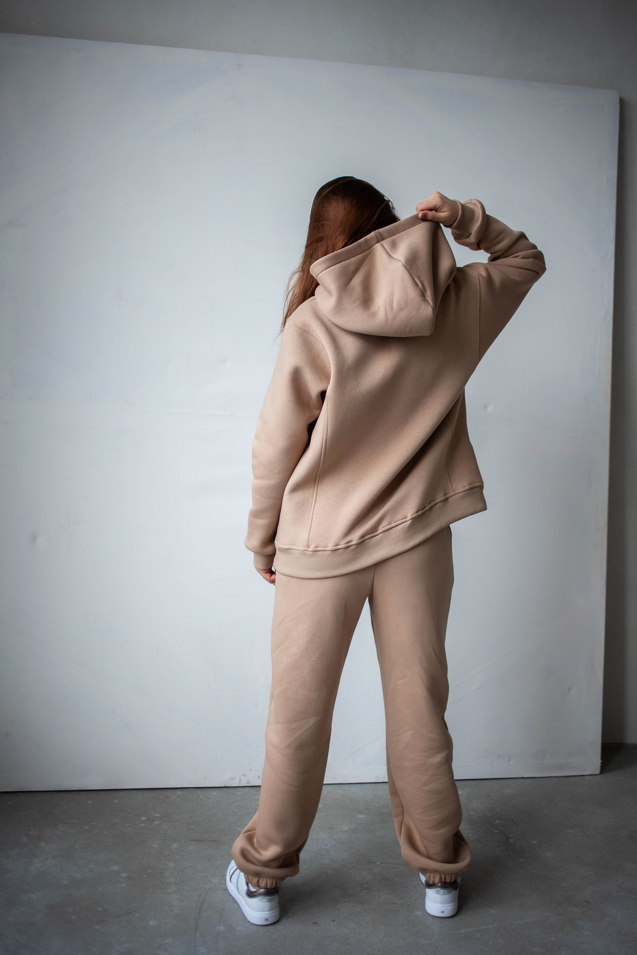 Студийная фотосессия Лукбук для бренда. Фотограф в Краснодаре Евгения Михаевич