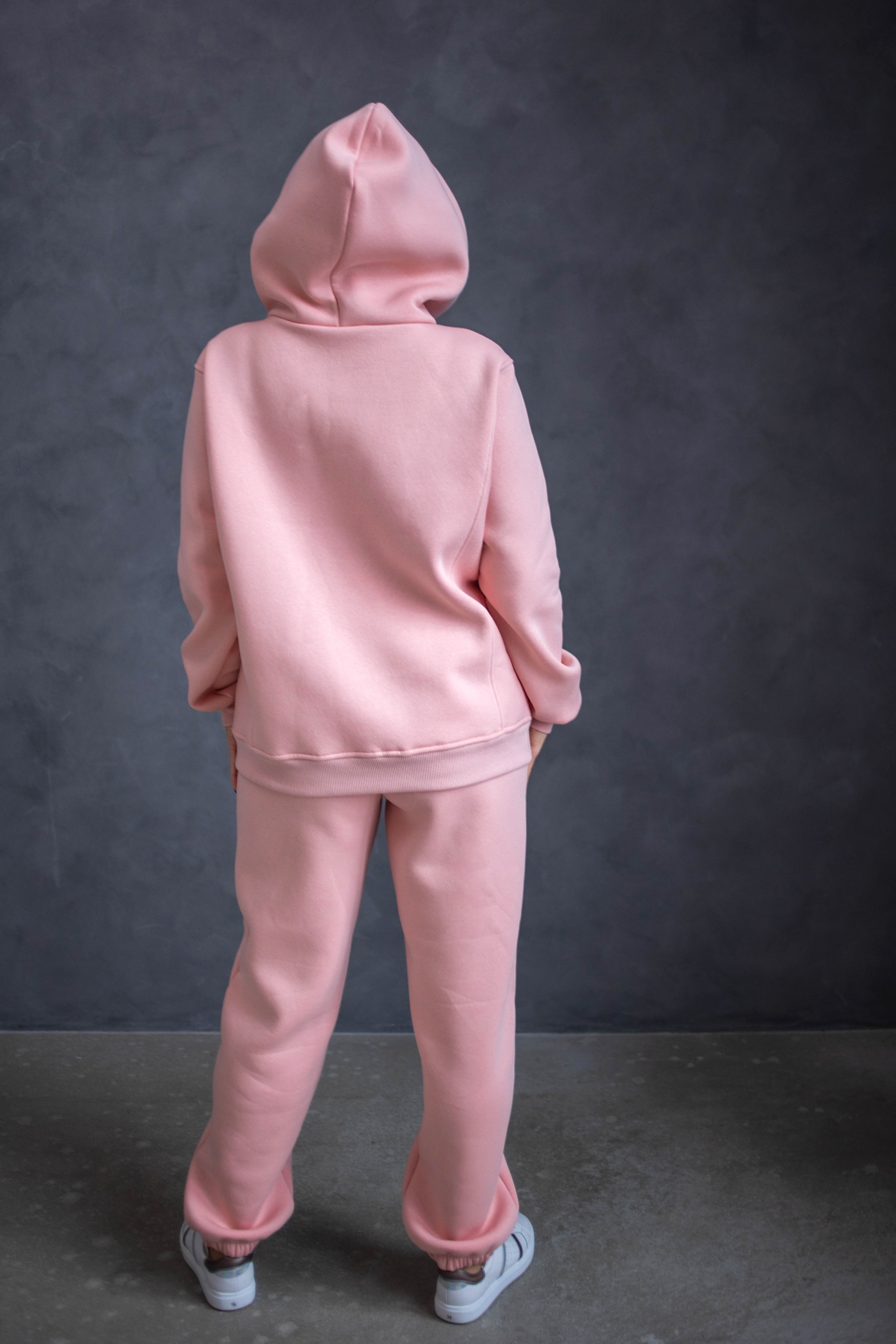 Студийная фотосессия Лукбук для бренда. Фотограф в Краснодаре Евгения Михаевич