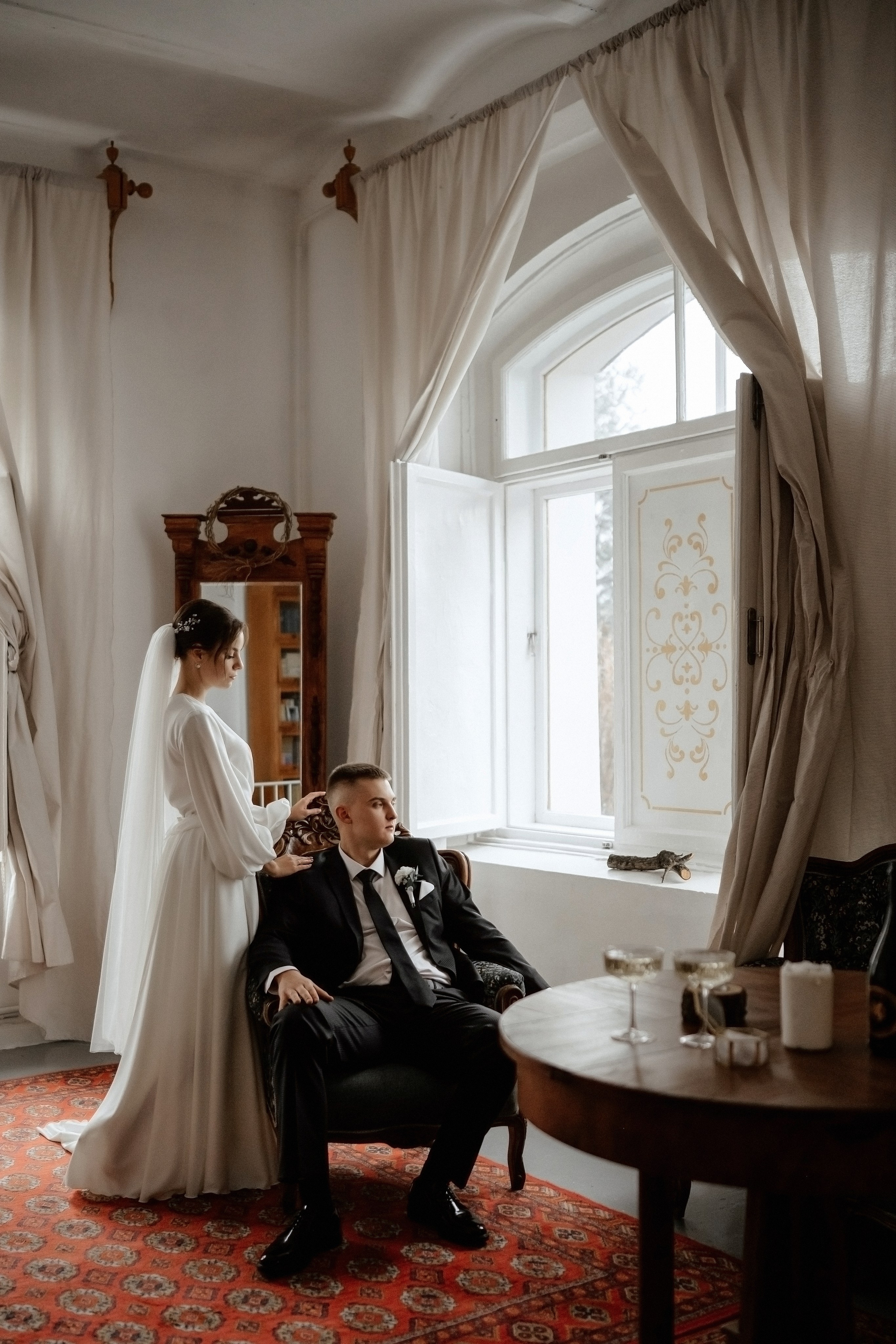 Свадебная фотосессия в Ливадийском дворце. Свадебный и семейный фотограф и видеограф, Крым, Москва, Санкт -Петербург