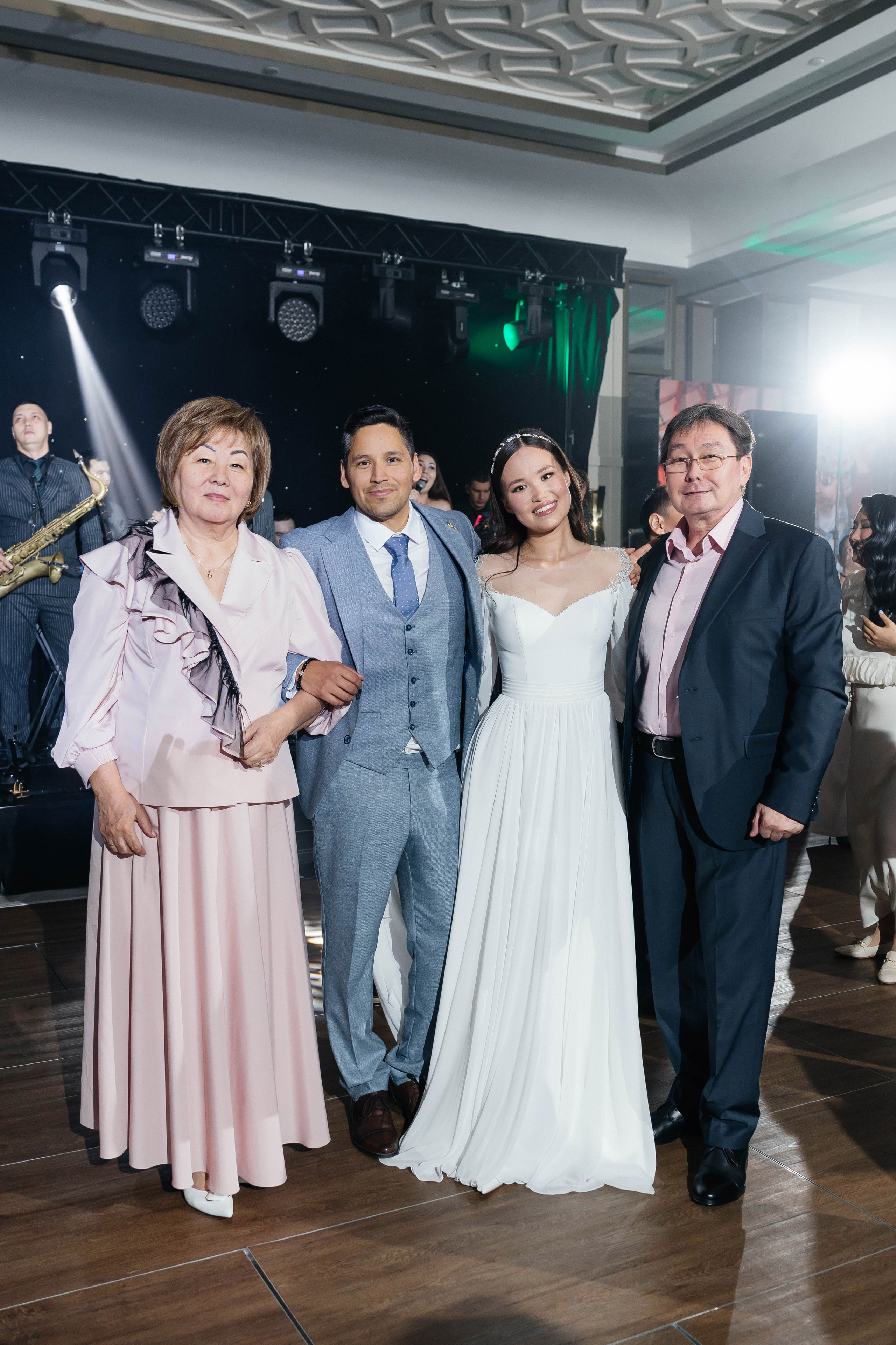 Alina Uzatu. Профессиональный фотограф в городе Астана/Алматы Даурен Сембаев