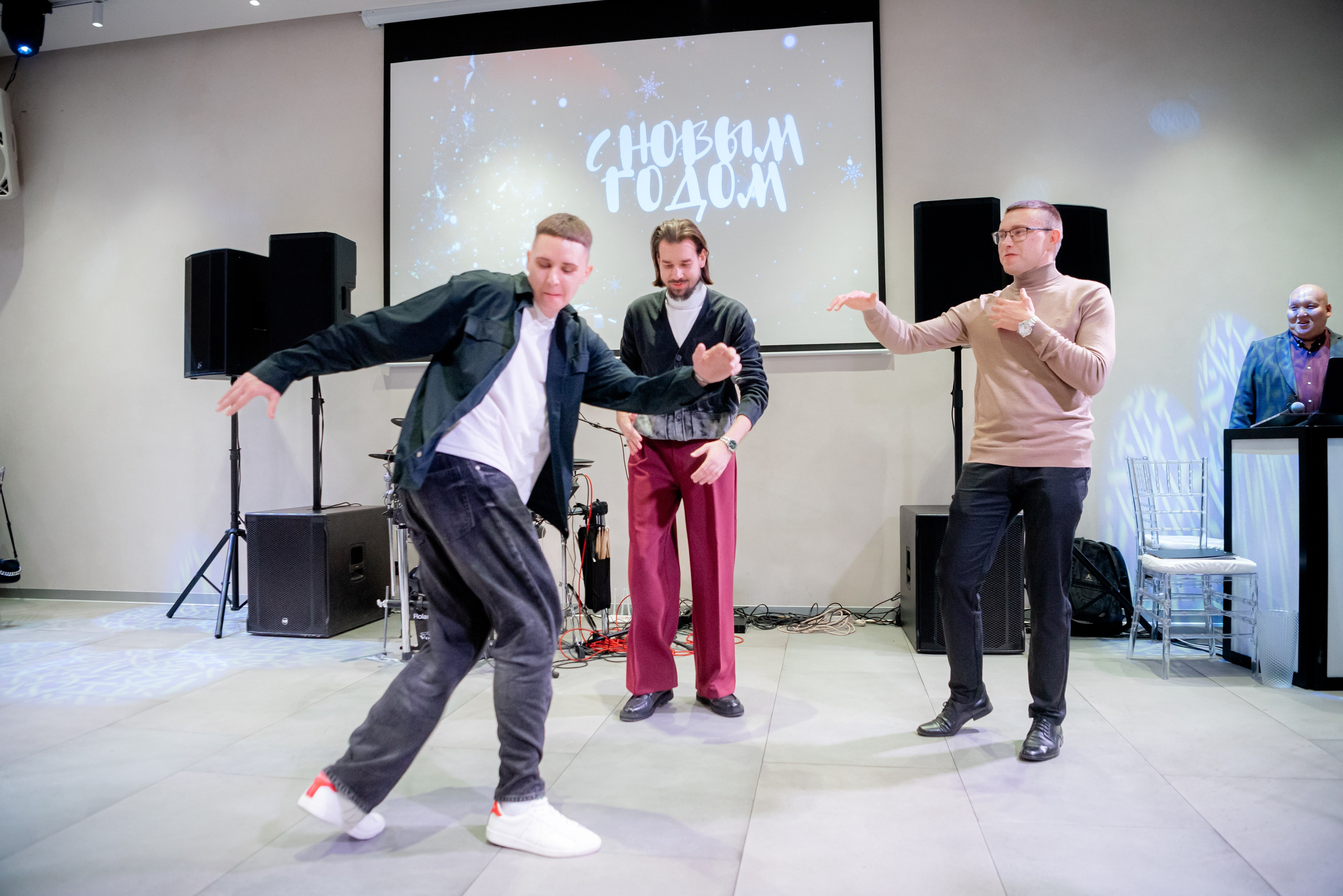 ГК Айтеко в Банкетном зале TOST. Фотограф в Волгограде и Волжском Александр Горбань