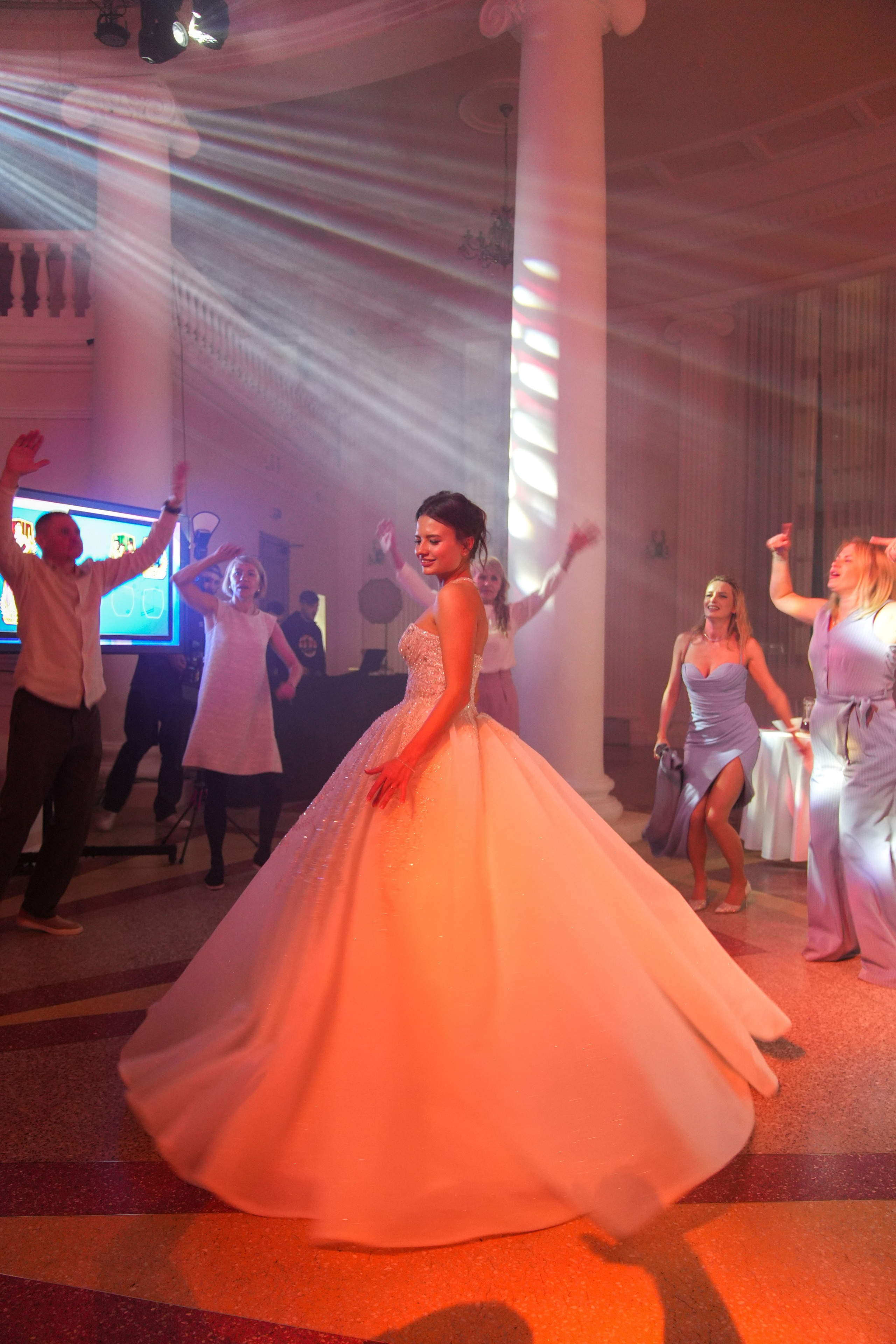 Репортажный фотограф в Сочи и Адлере | Съемка мероприятий, конференций и корпоративов. Свадебный фотограф в Сочи и Адлере — Фотосессии на море и в горах | Виктор Рогулев