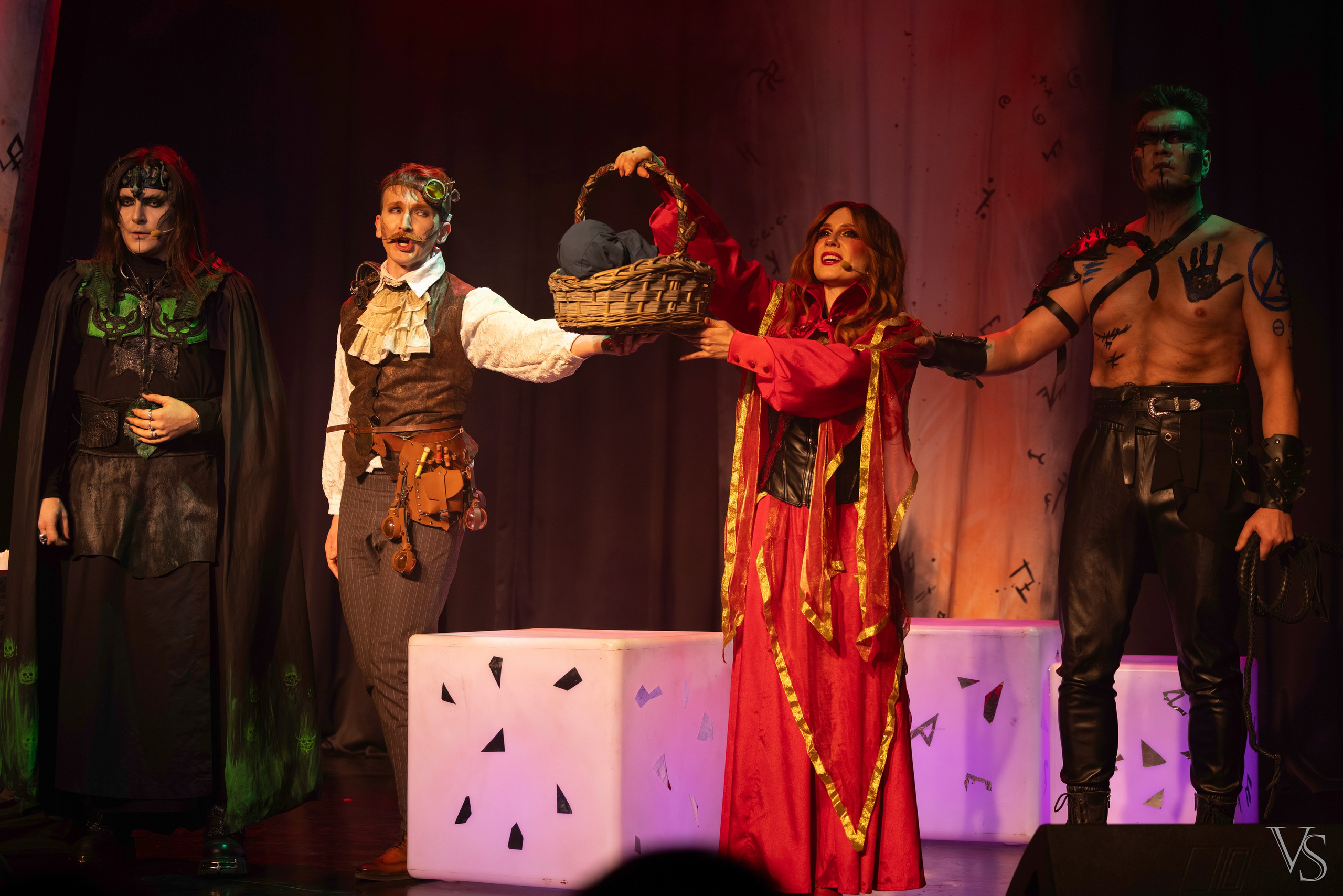 Книга стихий 25.01. Фотограф Виктор Степанов