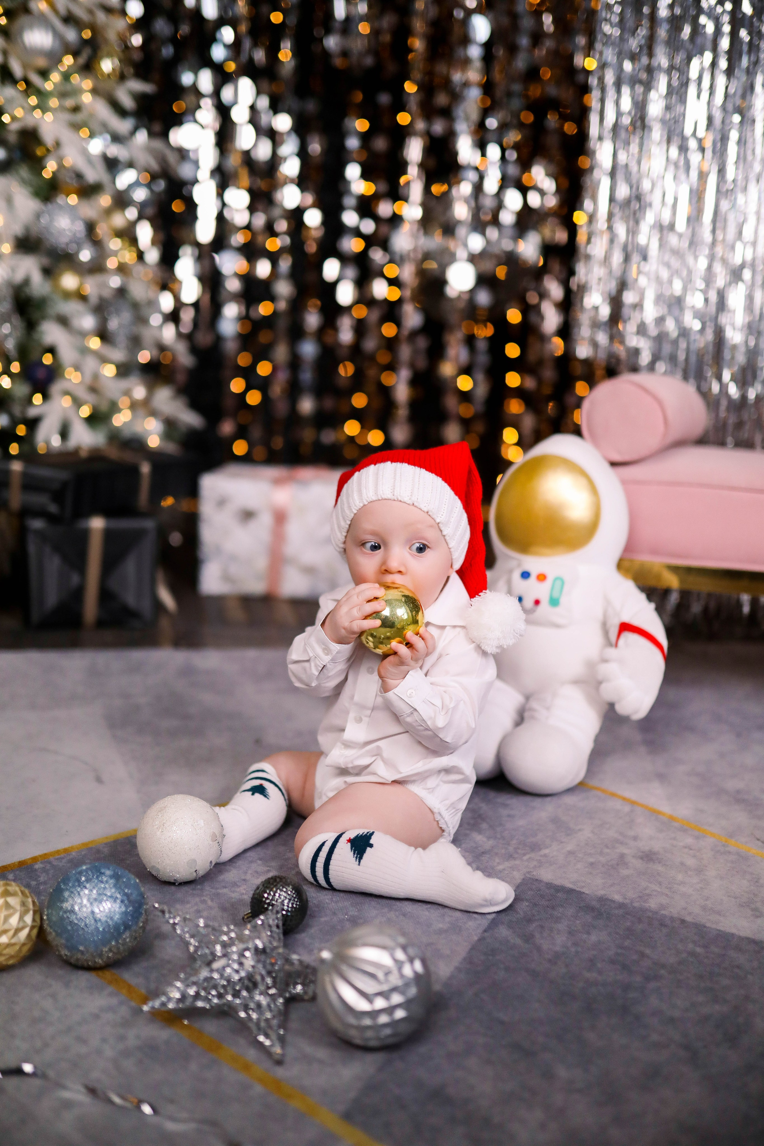Алёна, Макс и малыш Матвей в зале Арт. ФОТОГРАФ ХАБАРОВСК АНАСТАСИЯ РАЧЕНКОВА