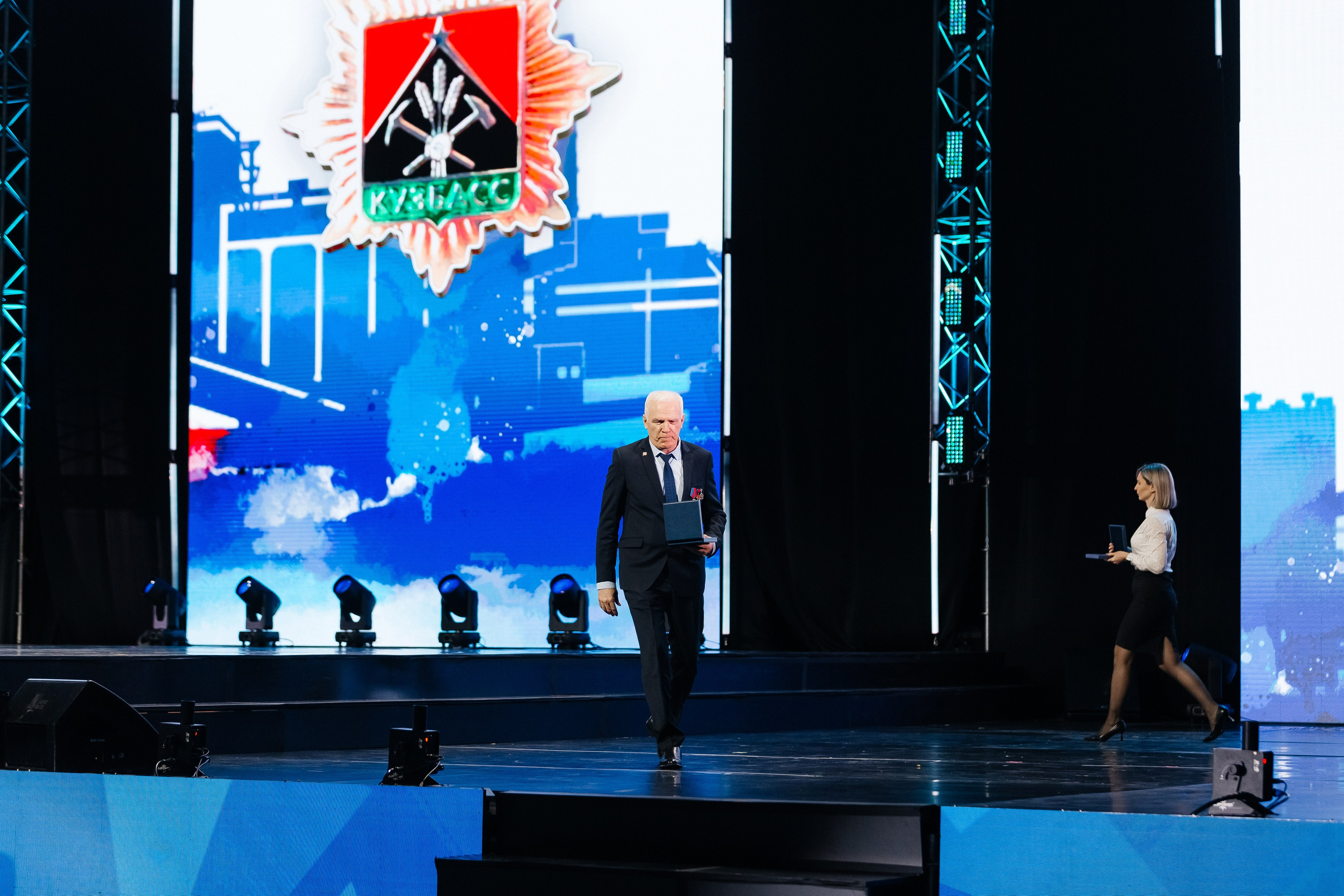 100 лет — «КОКС». Фотограф Кемерово | Сергей