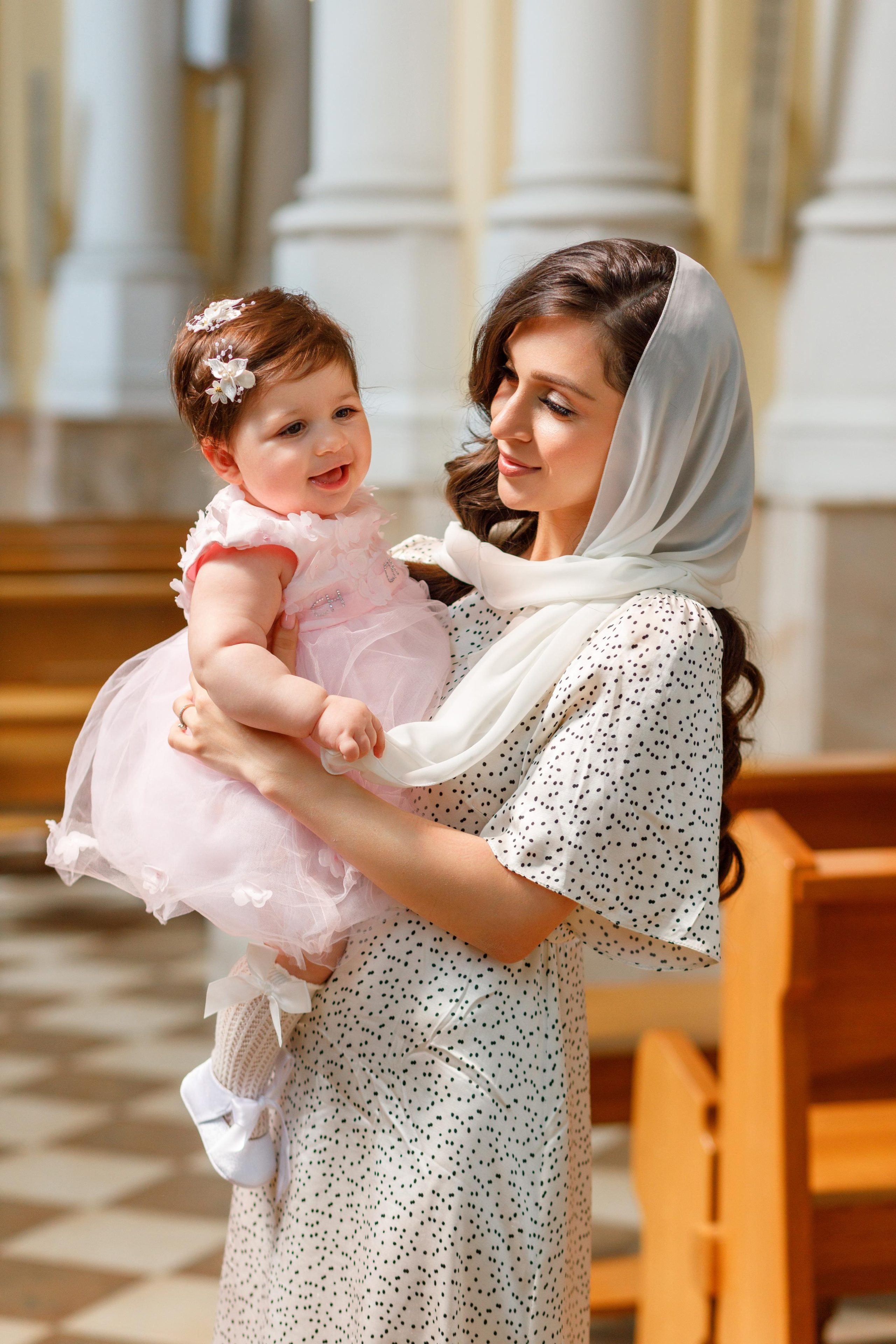 Таинство крещения. Портретный и семейный фотограф в Москве Стаховская Елена