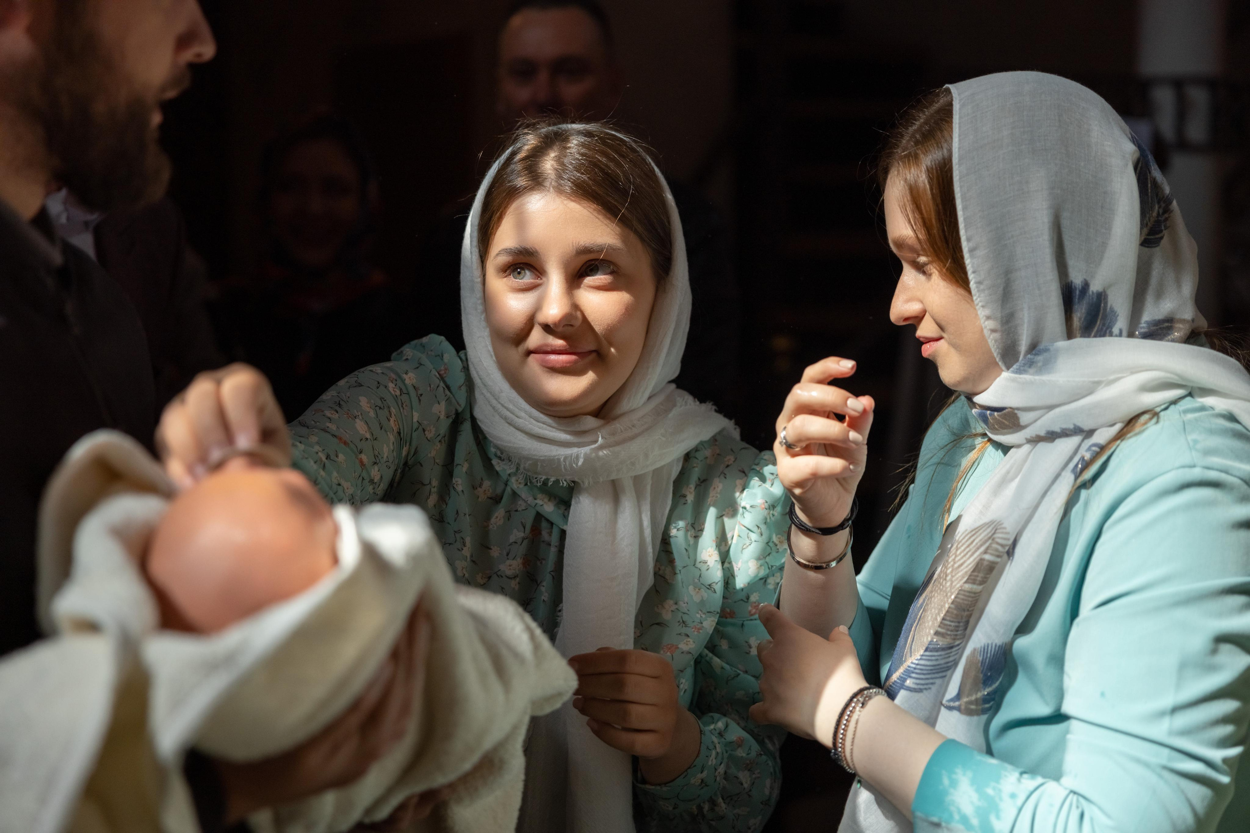 Таинство крещения. Портретный и семейный фотограф в Москве Стаховская Елена