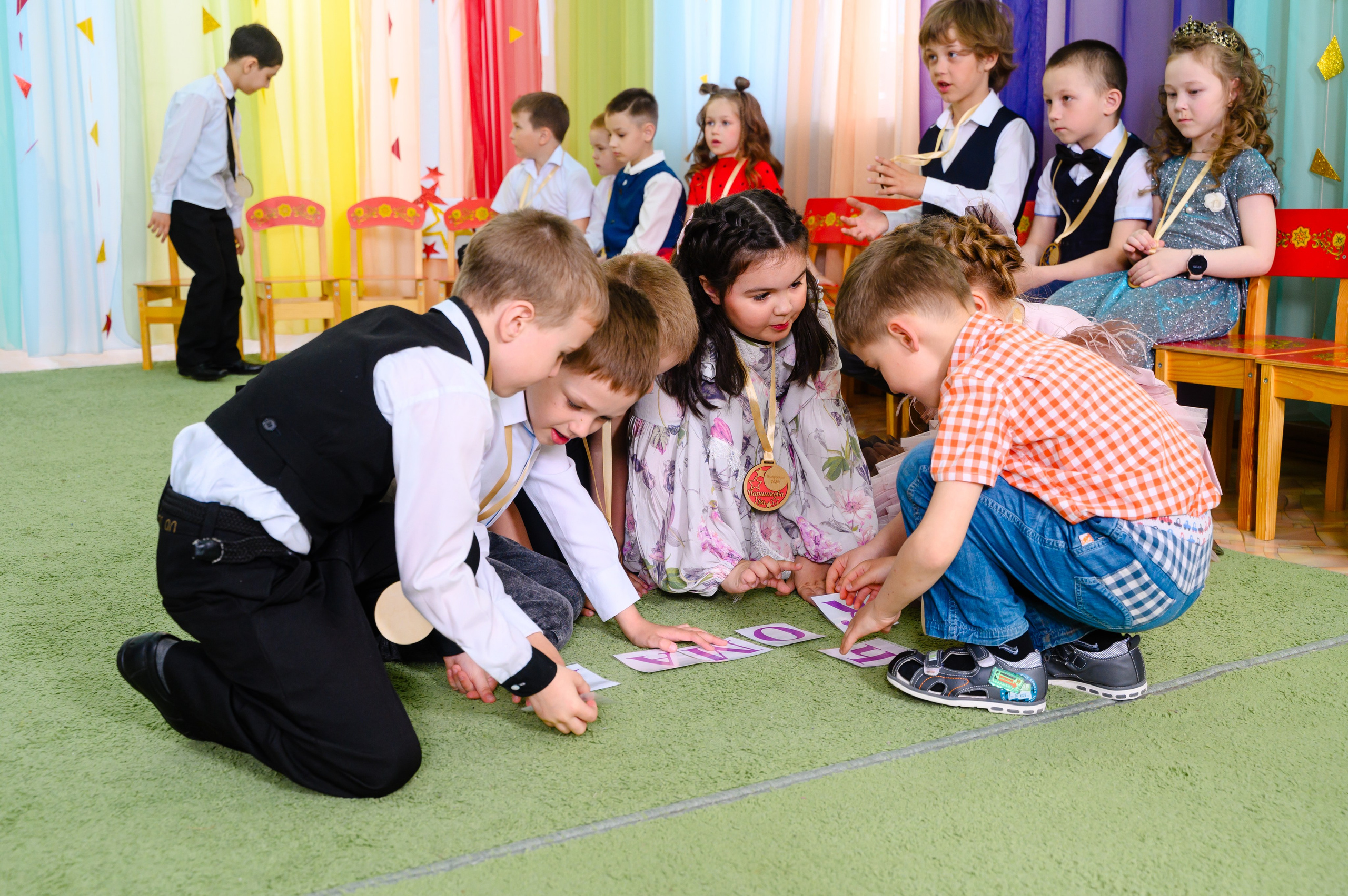 Фотосъемка выпускного в детском саду и школе. Томск. Студия выпускных альбомов Ольги Галкиной. Томск